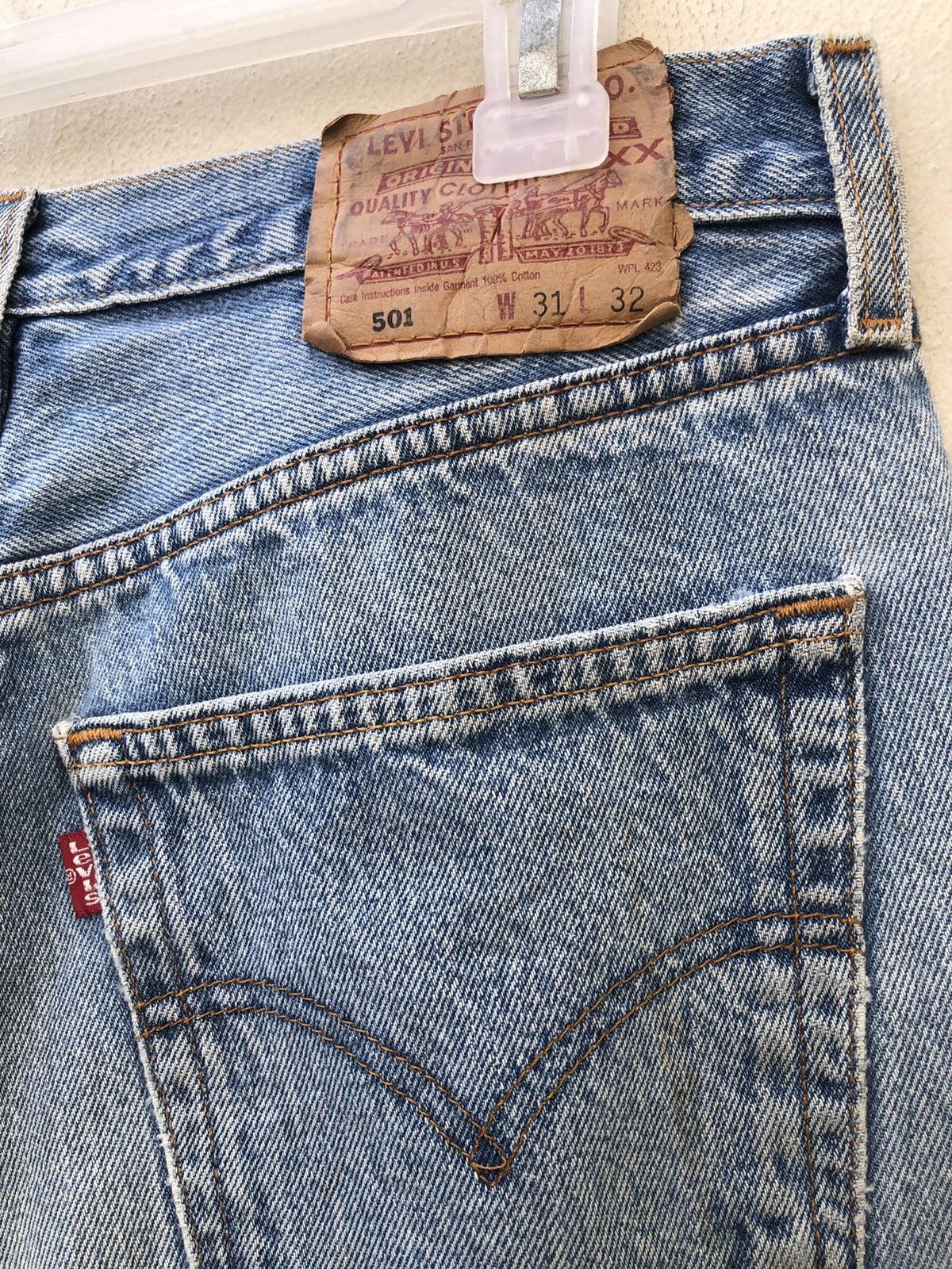 Levi's Vintage Y2K 2001 Levi’s 501 Jeans Ageing Denim Size US 31 - 18 Thumbnail