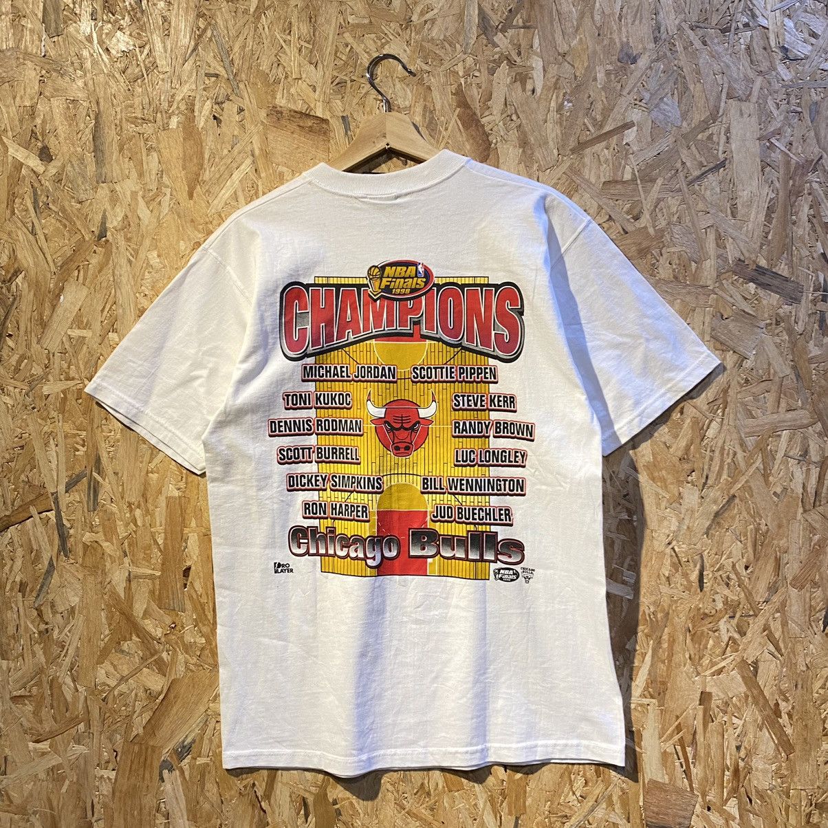 NBA × Pro Player VINTAGE RARE 1998‼️Chicago Bulls NBA Finals 6 Time Champions Size US M / EU 48-50 / 2 - 2 Thumbnail
