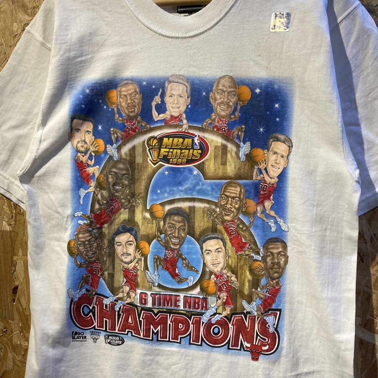 NBA × Pro Player VINTAGE RARE 1998‼️Chicago Bulls NBA Finals 6 Time Champions Size US M / EU 48-50 / 2 - 3 Thumbnail