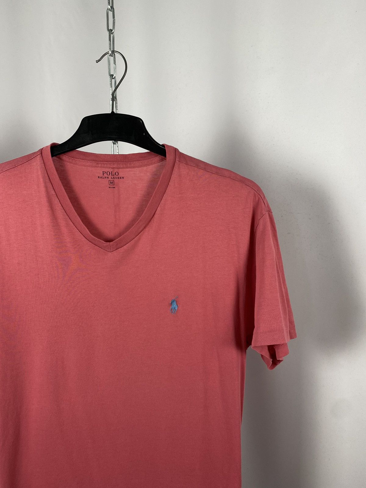 Polo Ralph Lauren Polo Ralph Lauren pink streetwear T-shirts V-neck size M Size US M / EU 48-50 / 2 - 2 Thumbnail