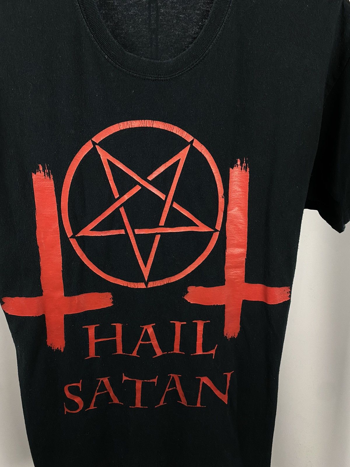 Band Tees Hail Satan 666 T-shirts vintage big logo Y2K band tee size L Size US M / EU 48-50 / 2 - 3 Thumbnail