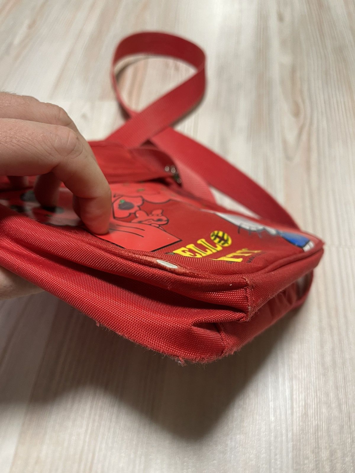 Vintage Hello Kitty vintage bag 2007 y2k red messenger Size ONE SIZE - 9 Thumbnail