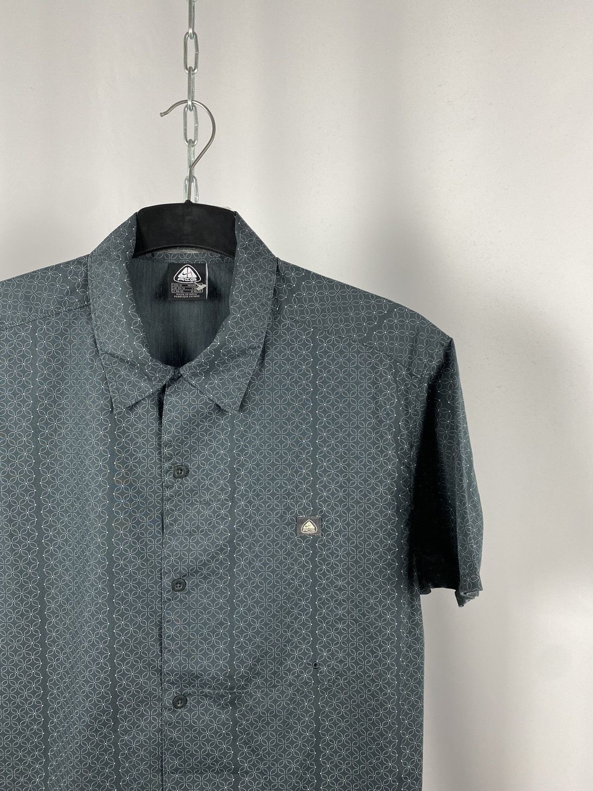 Nike ACG ACG Nike shirts shorts sleeve streetwear size M Size US M / EU 48-50 / 2 - 2 Thumbnail