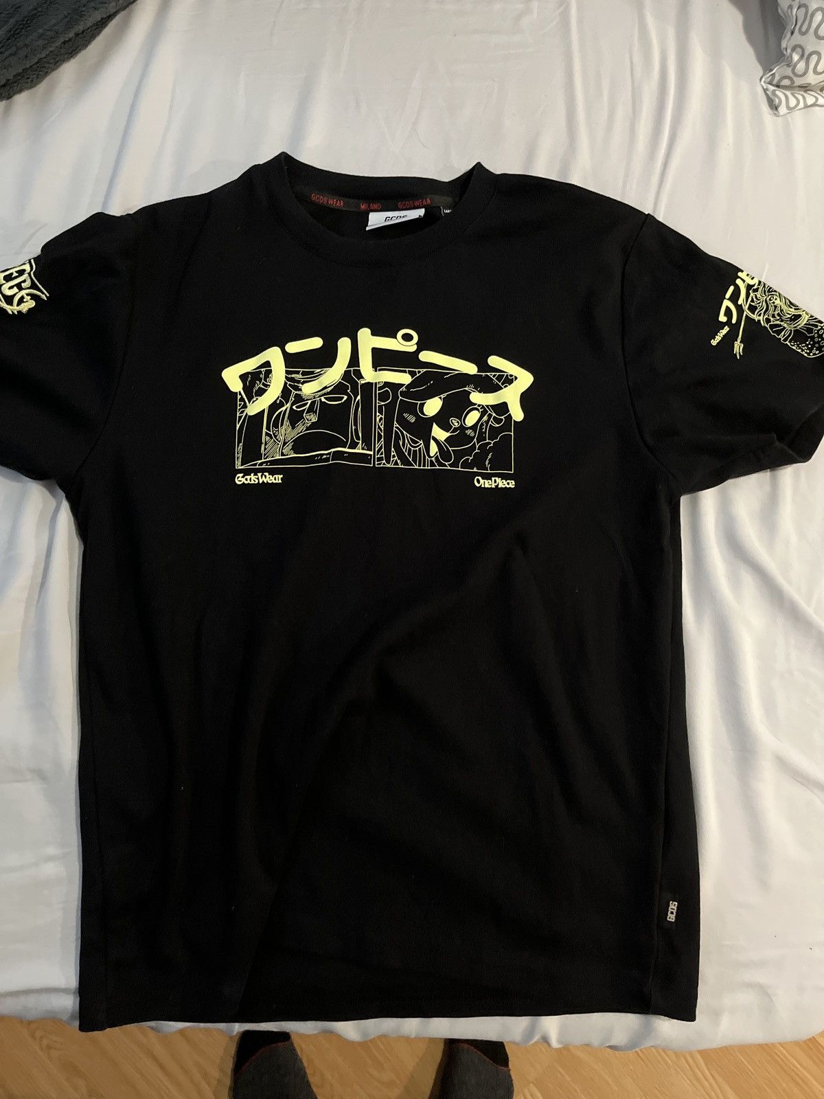 【GCDS】× One Piece コラボ Tシャツ ※在庫薄※ GCDS Black One Piece Edition Luffy T-Shirt GCDS