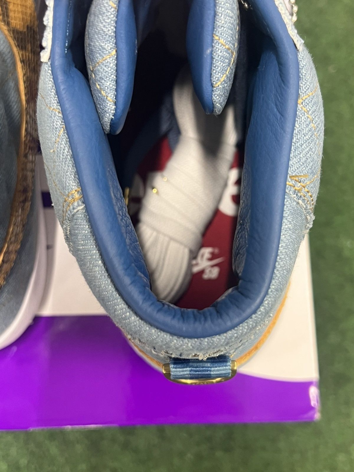 Nike × Supreme Supreme x Nike SB Blazer Mid Denim Size US 11 / EU 44 - 6 Thumbnail