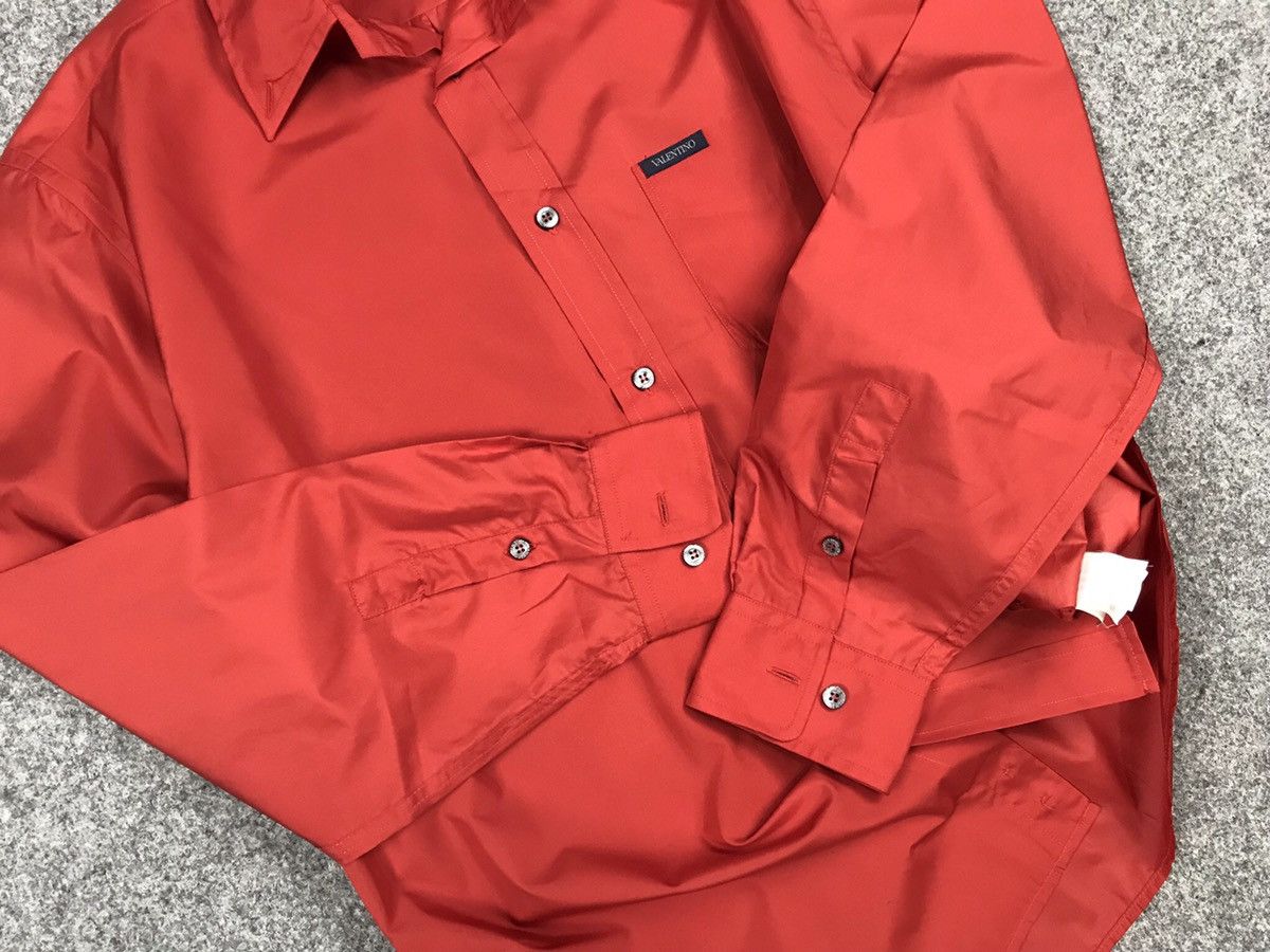 Valentino Valentino vintage shirt Size US M / EU 48-50 / 2 - 12 Thumbnail