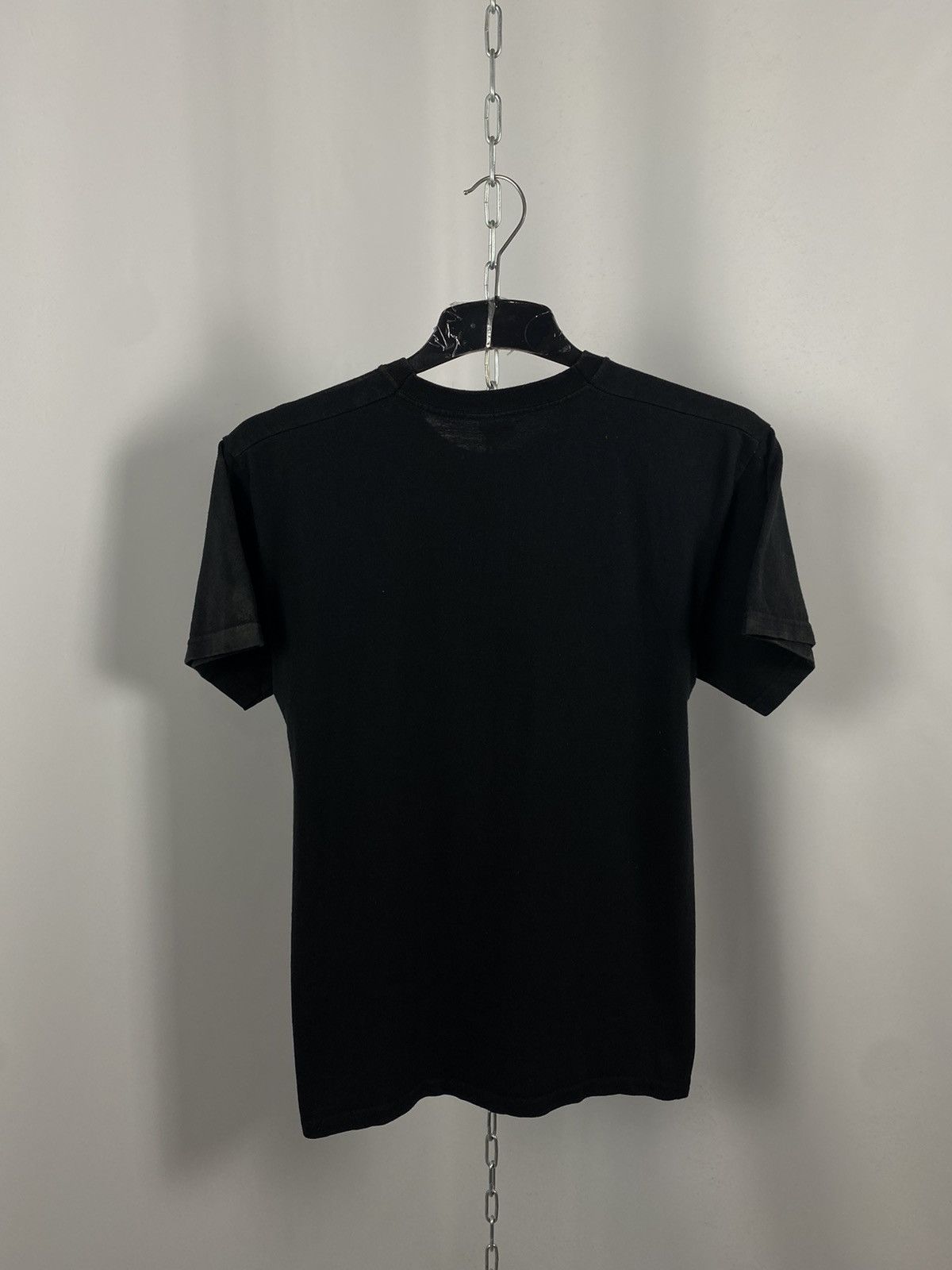 Band Tees Disturbed Y2K vintage rock tee metal band tee size M Size US M / EU 48-50 / 2 - 7 Thumbnail