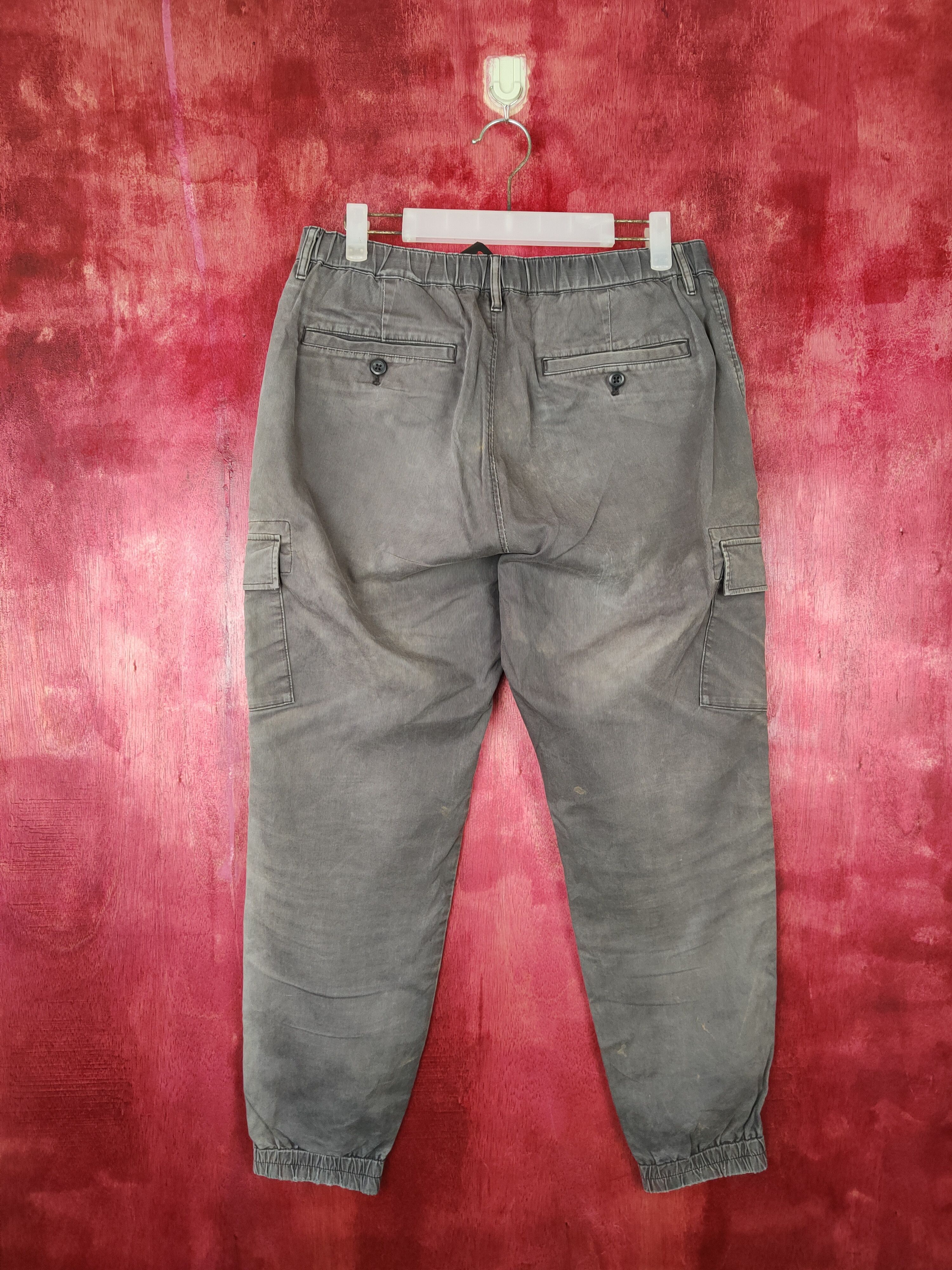 Japanese Brand Uniqlo faded Gray jogger Multi Pocket Cargo Pants #4916 Size US 30 / EU 46 - 8 Thumbnail