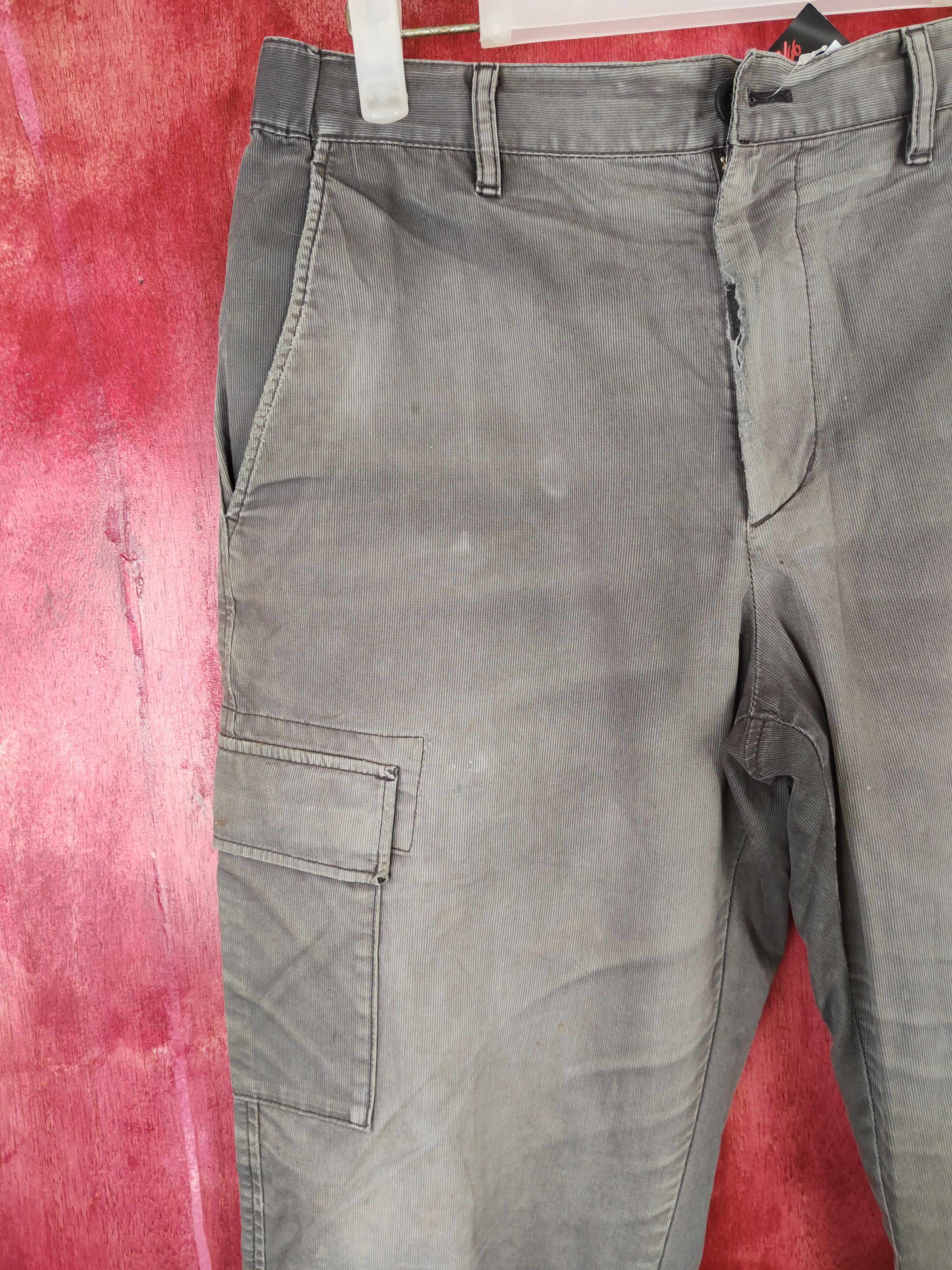 Japanese Brand Uniqlo faded Gray jogger Multi Pocket Cargo Pants #4916 Size US 30 / EU 46 - 4 Thumbnail