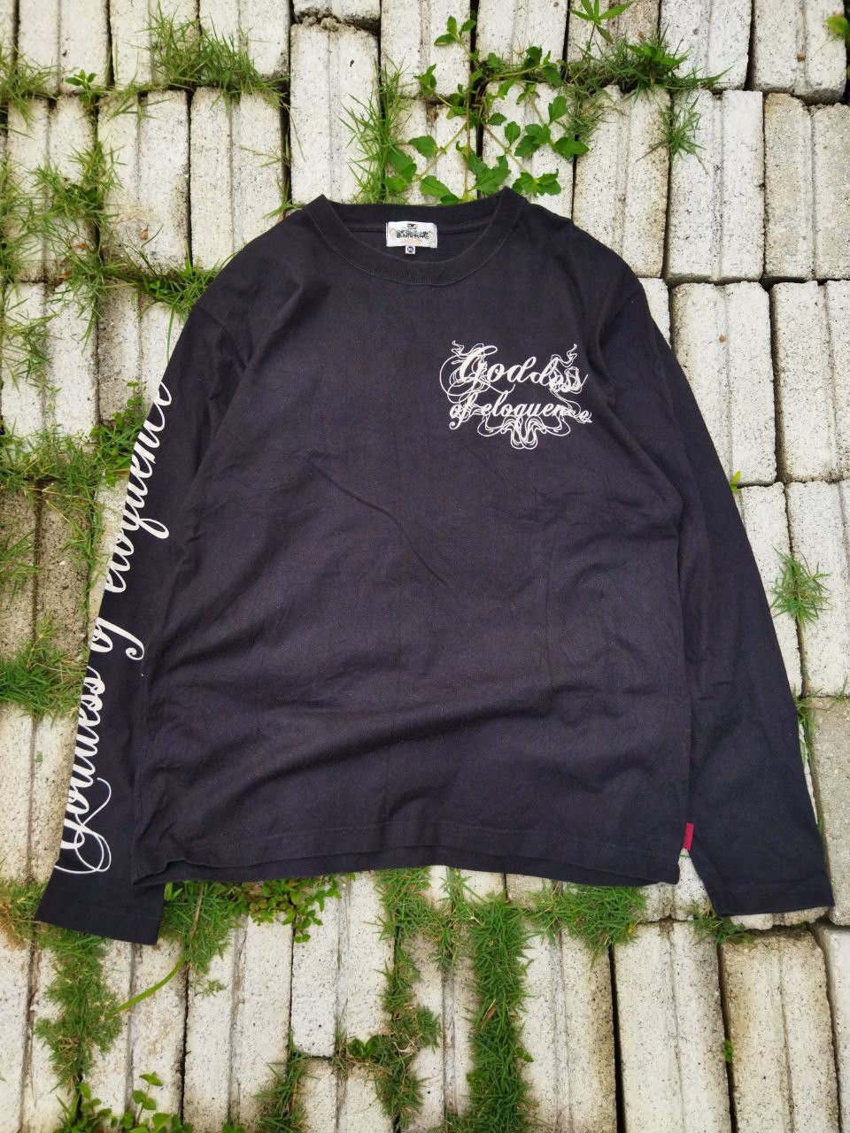 Karakuri Tamashii Karakuri Tamashii Japan Tiger Embroidered Tshirt - Size XL Size US XL / EU 56 / 4 - 5 Thumbnail