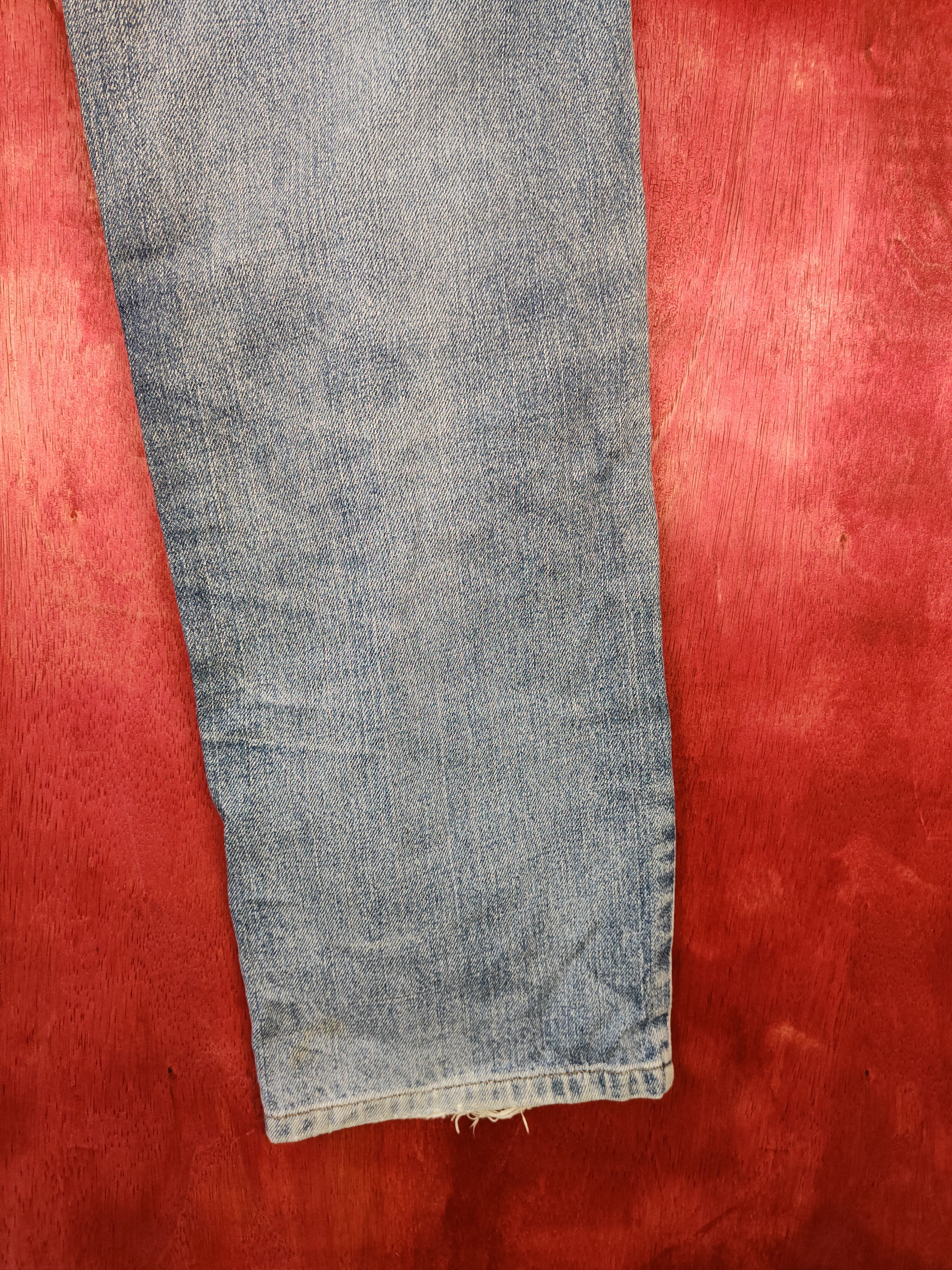 Levi's Levi Strauss & Co faded distressed Blue denim Jeans #4897 Size US 30 / EU 46 - 13 Thumbnail