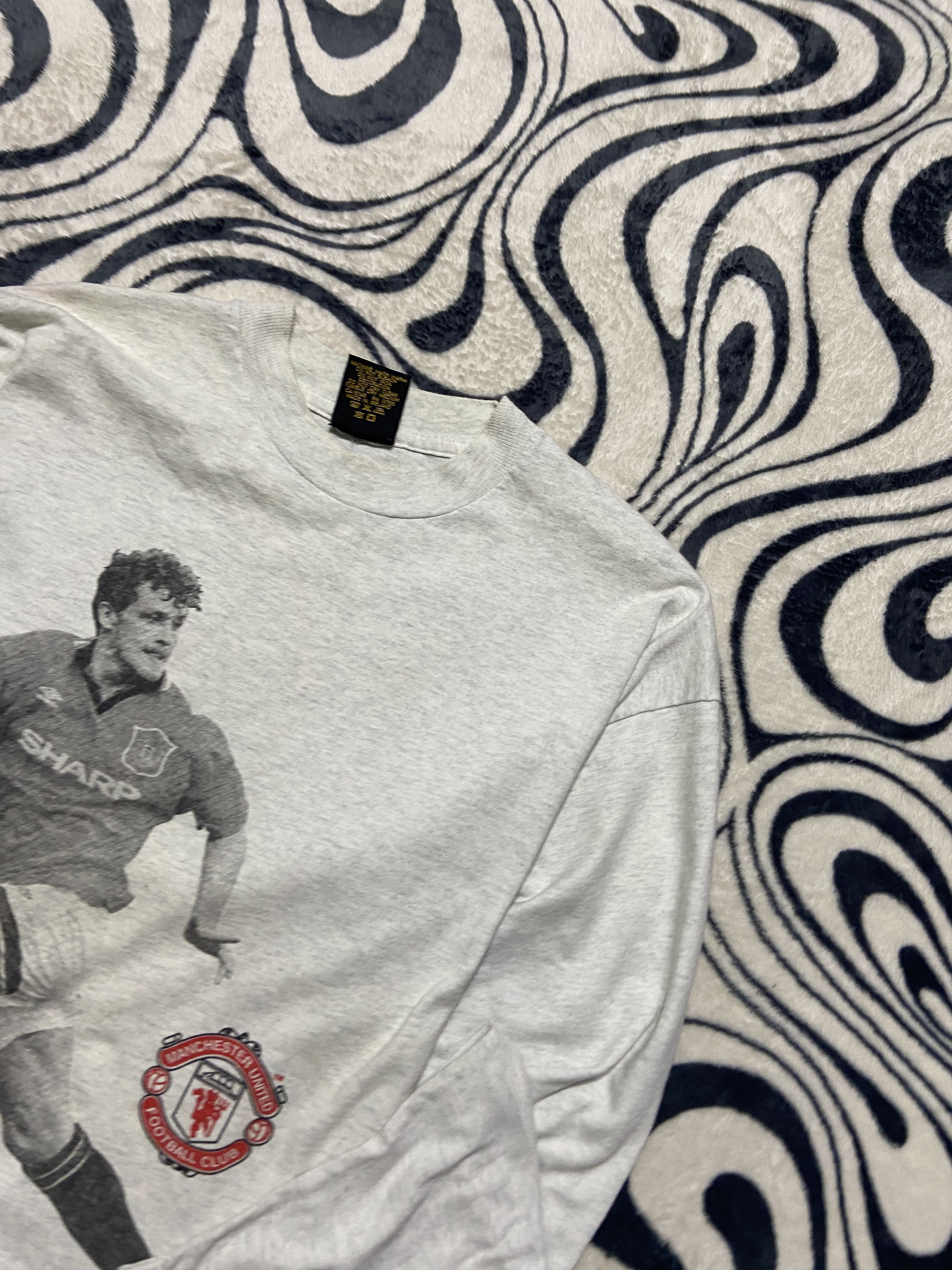Vintage Vintage Manchester United Long Sleeve T-Shirt Size US XL / EU 56 / 4 - 2 Thumbnail