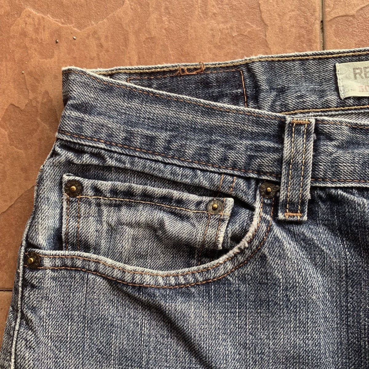 Levi's × Levi's Vintage Clothing LEVI’S 505 JEANS LEVIS 30x33 EARTHTONE DISTRESSED DENIM PANT Size US 30 / EU 46 - 5 Thumbnail