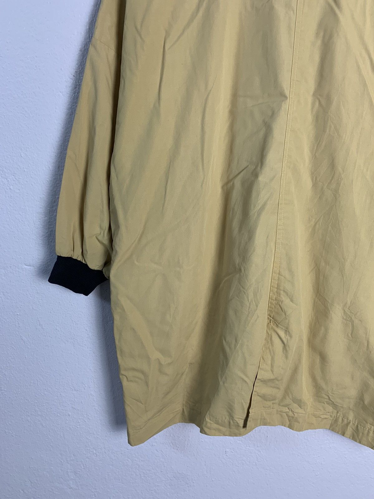 Yves Saint Laurent Yves Saint Laurent Blouse Size L / US 10 / IT 46 - 10 Thumbnail