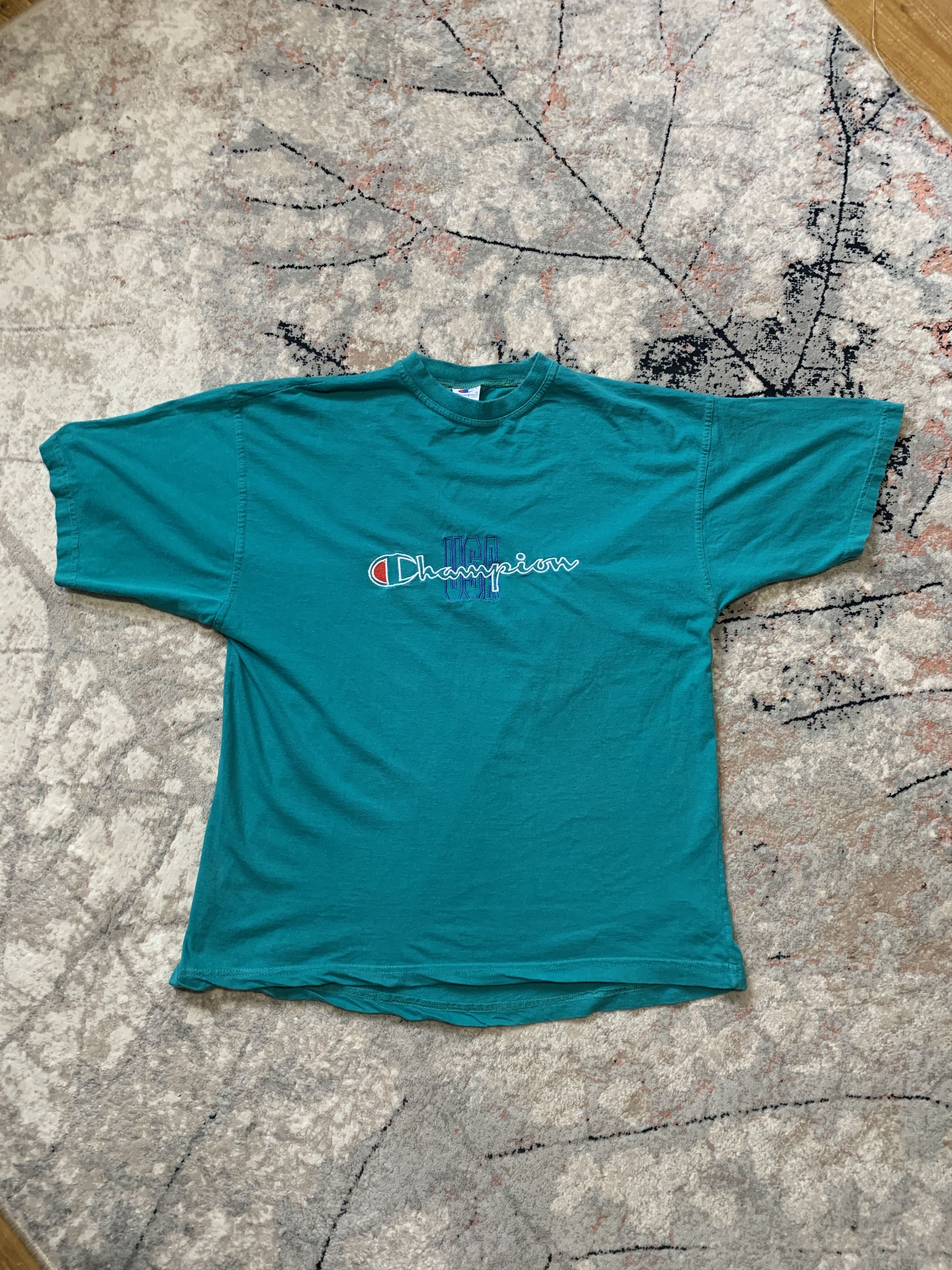 Champion Champion USA Vintage T-Shirt Size US L / EU 52-54 / 3 - 1 Thumbnail