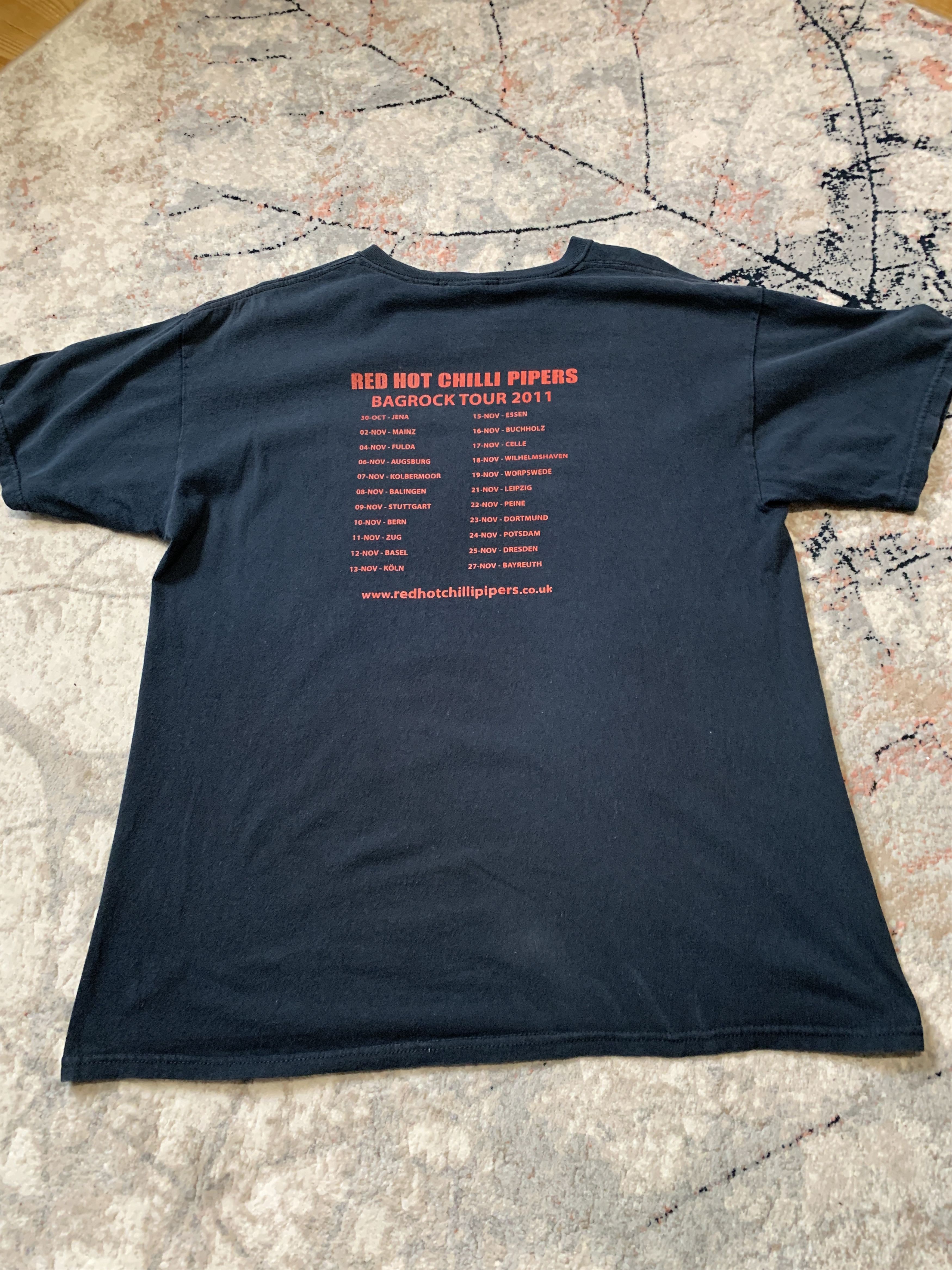 Band Tees Red Hot Chilli Pipers Bagrock Tour 2011 Size US L / EU 52-54 / 3 - 10 Thumbnail