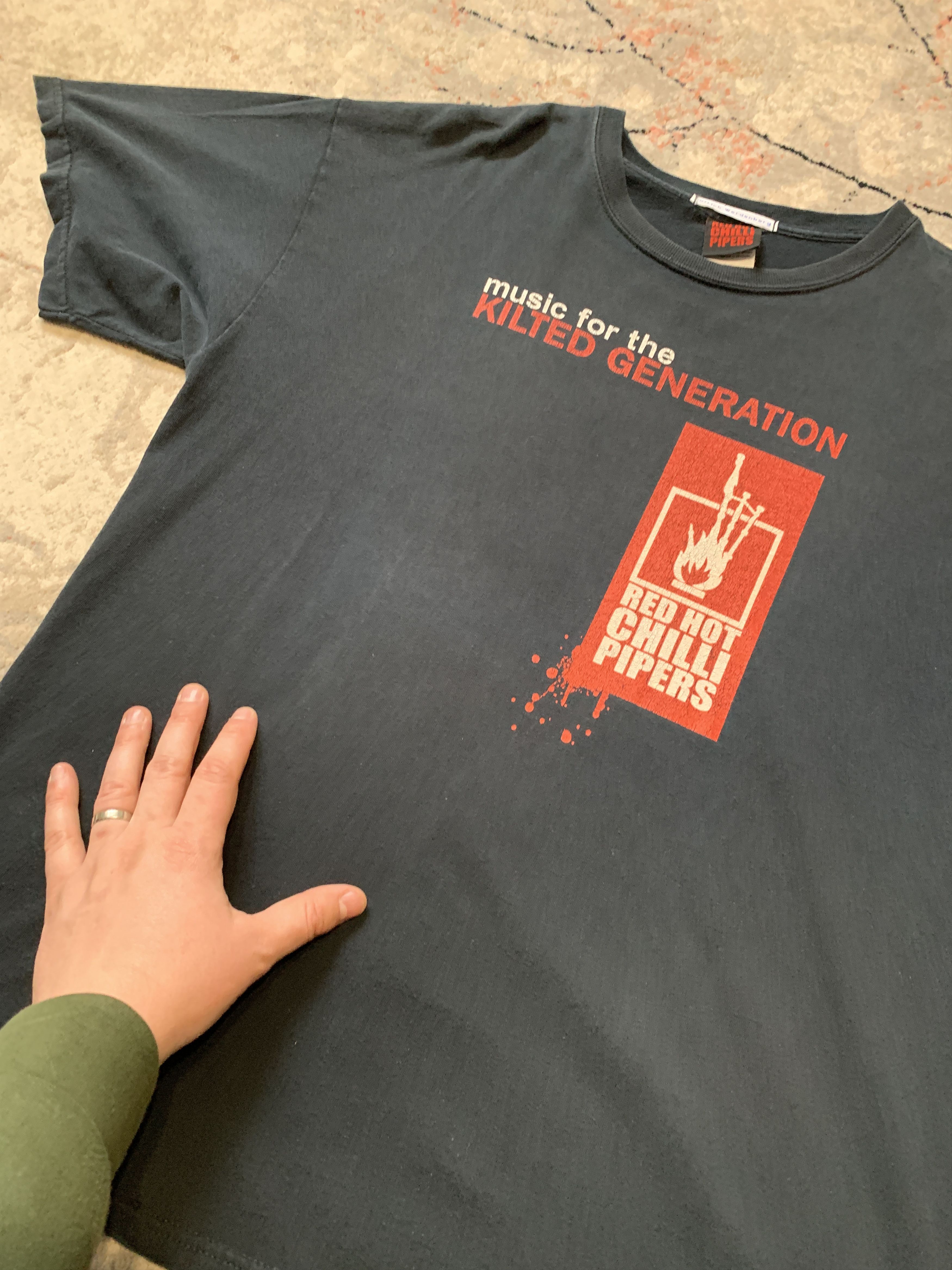 Band Tees Red Hot Chilli Pipers Bagrock Tour 2011 Size US L / EU 52-54 / 3 - 3 Thumbnail