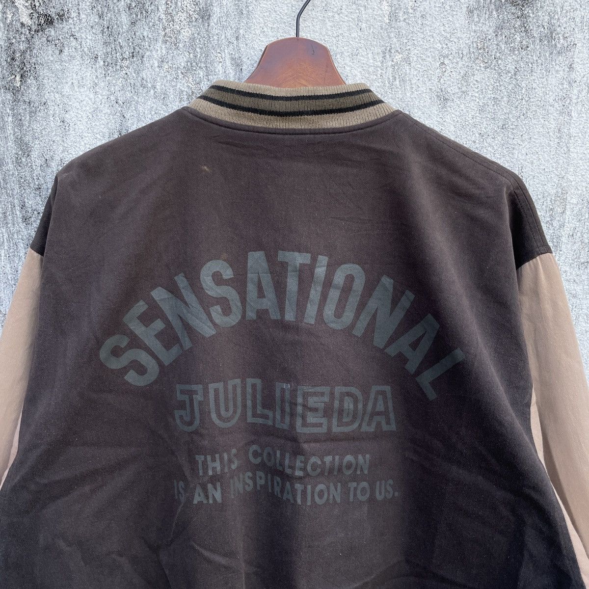 Vintage Vintage Julieda Big Logo Varsity Jacket Size US XL / EU 56 / 4 - 4 Thumbnail