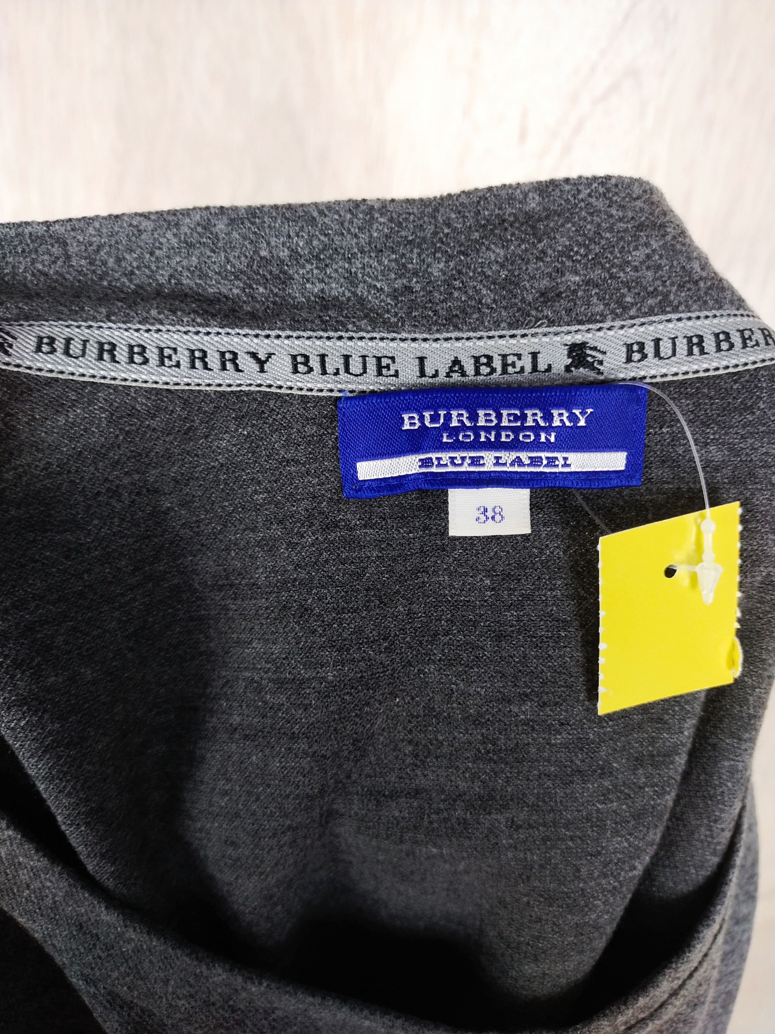 Burberry DL Burberry blue label gray Tshirt #2771 Size XS / US 0-2 / IT 36-38 - 10 Thumbnail