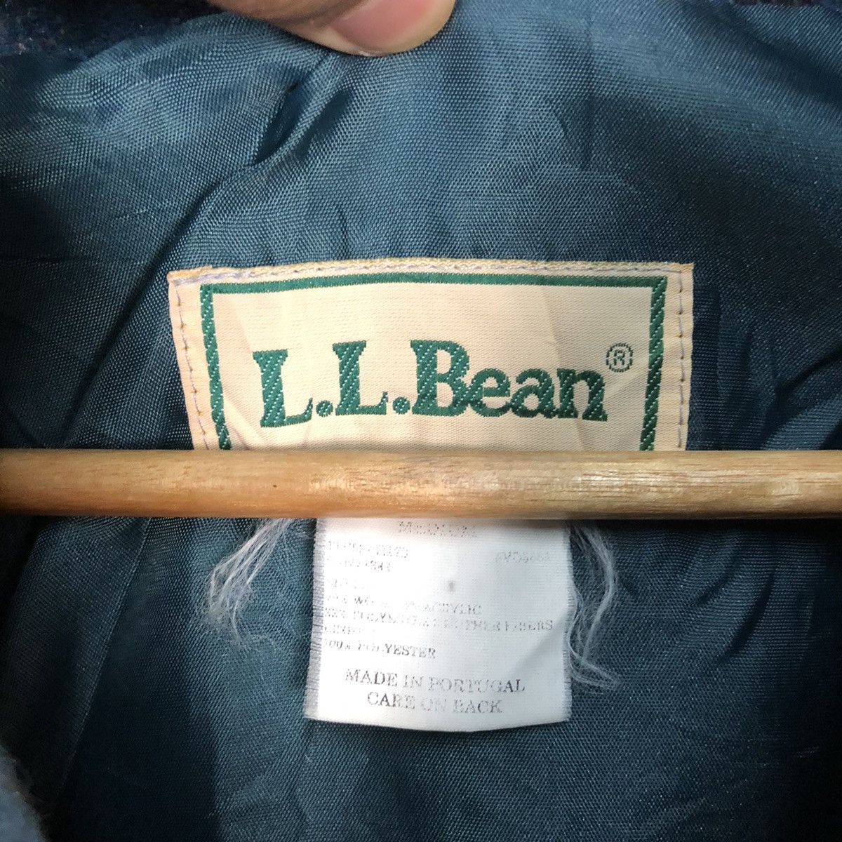 L.L. Bean DL L.L Bean Green art winter sweater vintage #3595 Size US M / EU 48-50 / 2 - 9 Thumbnail