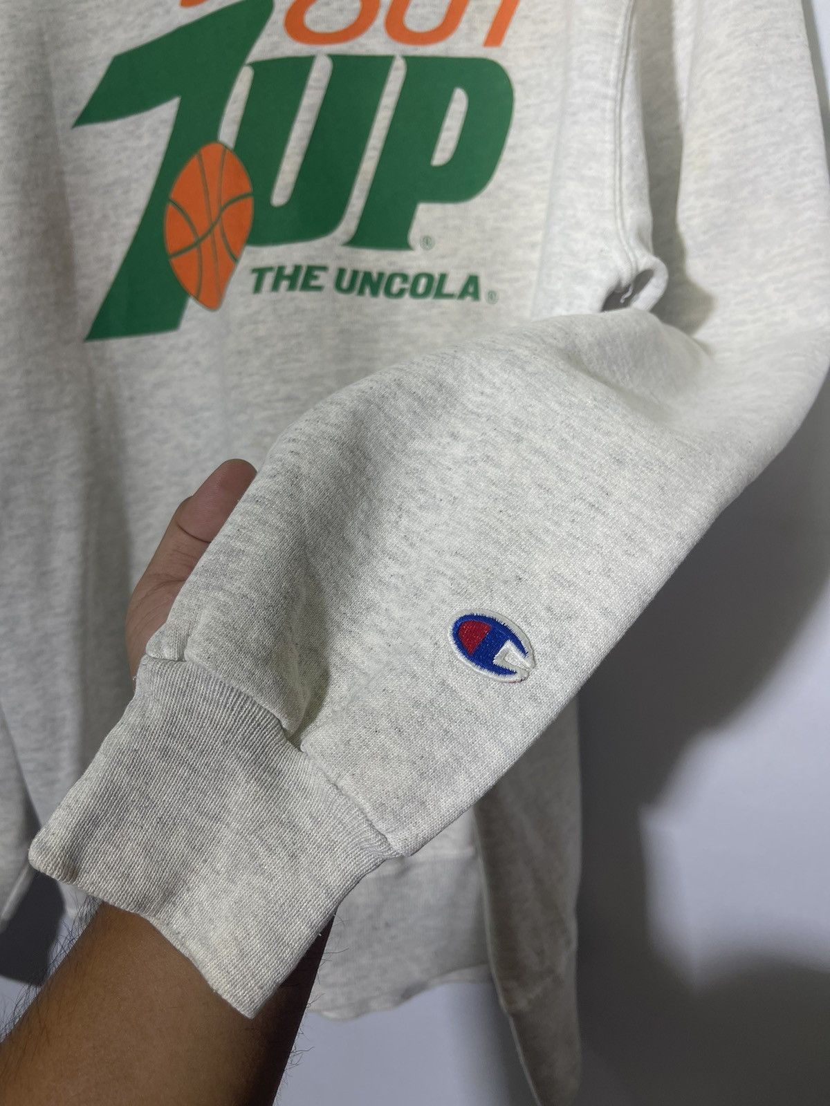 Champion VINTAGE 90’s CHAMPION 7-UP SHOOT OUT PROMO SWEATSHIRT Size US L / EU 52-54 / 3 - 7 Thumbnail