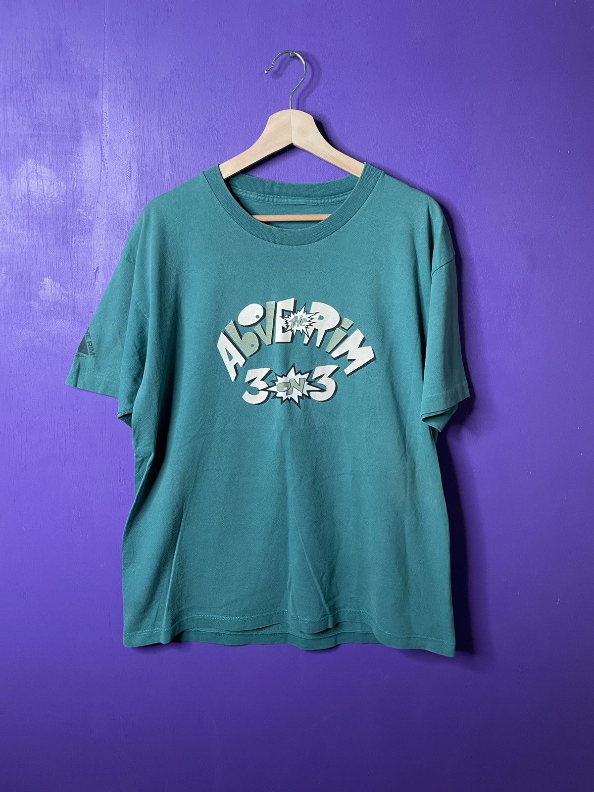 Vintage Reebok on above the rim basketball t-shirt