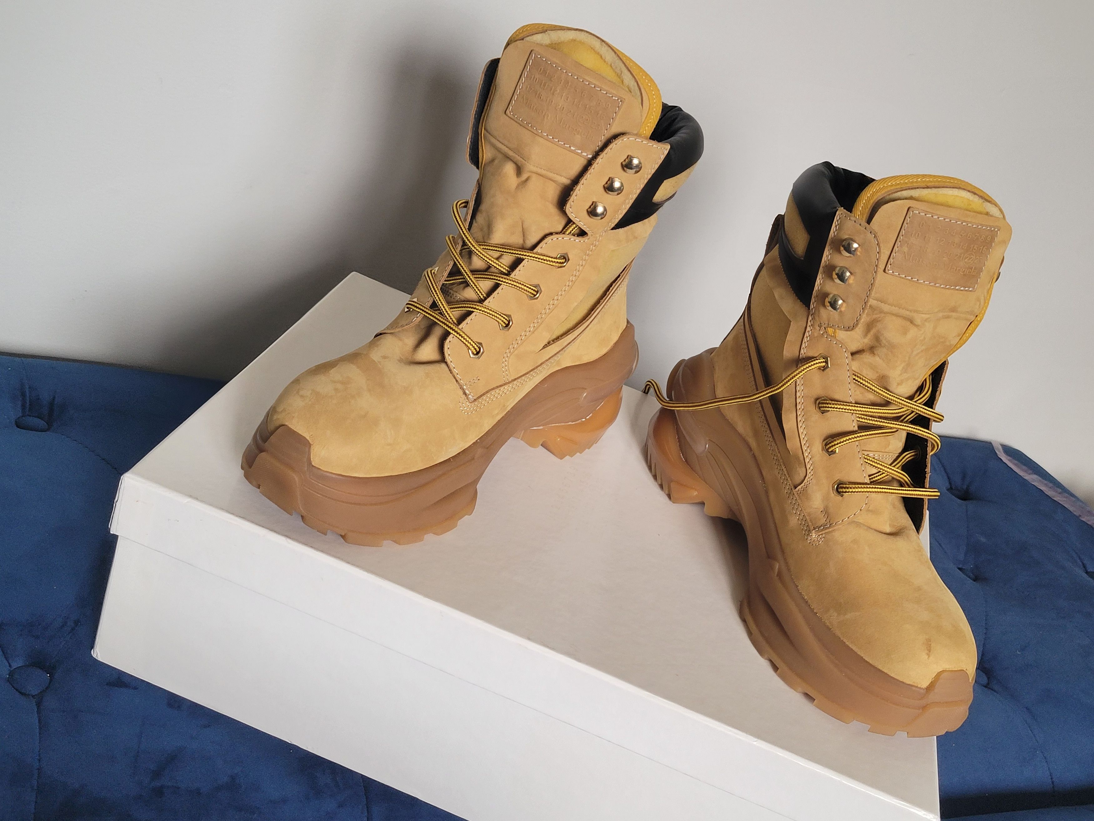 Maison Margiela BNWT Chunky Suede Work Boots Size US 10 / EU 43 - 2 Thumbnail