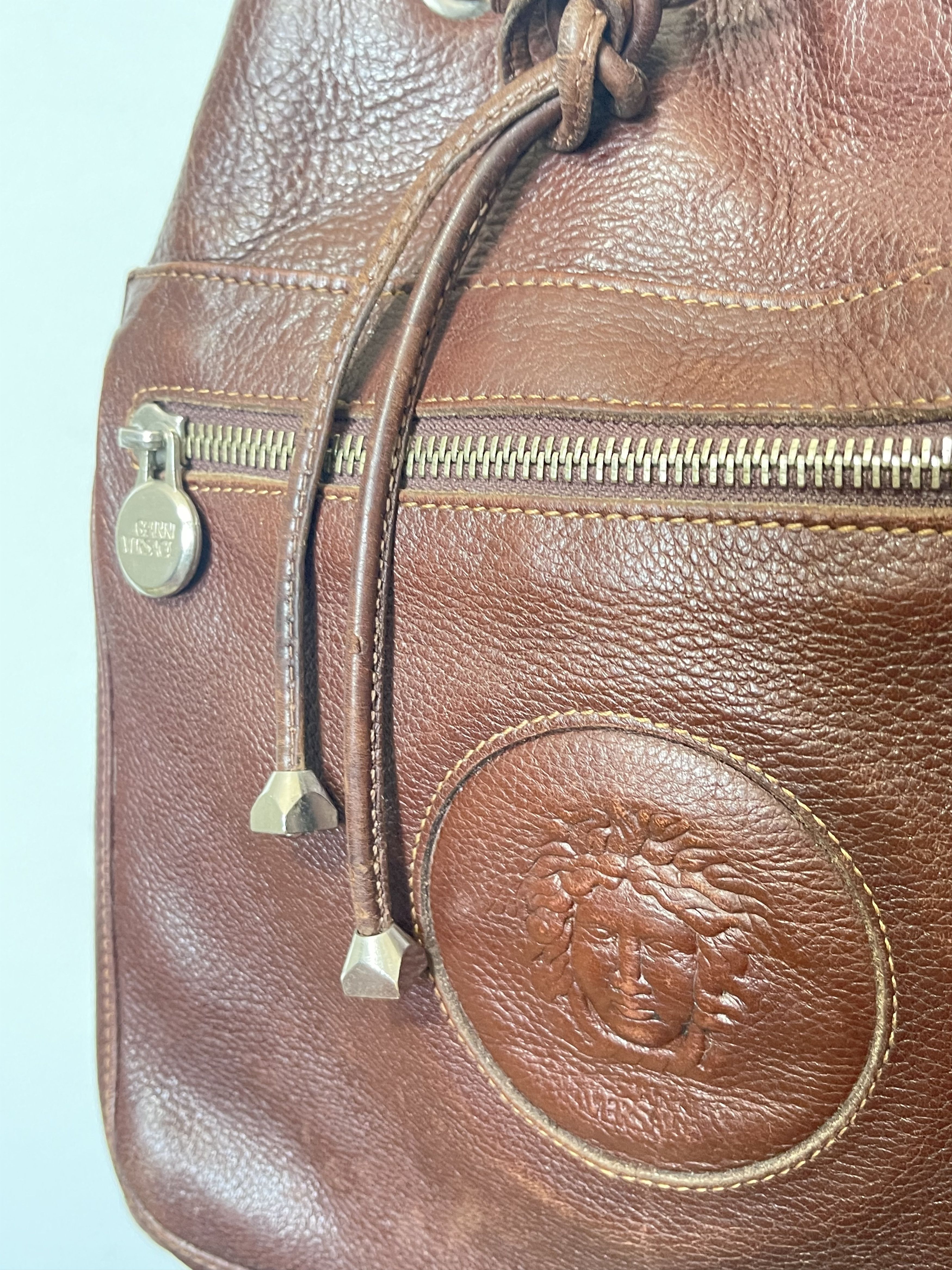 Versace 🔥 Gianni versace vintage leather Bucket bag Size ONE SIZE - 3 Thumbnail