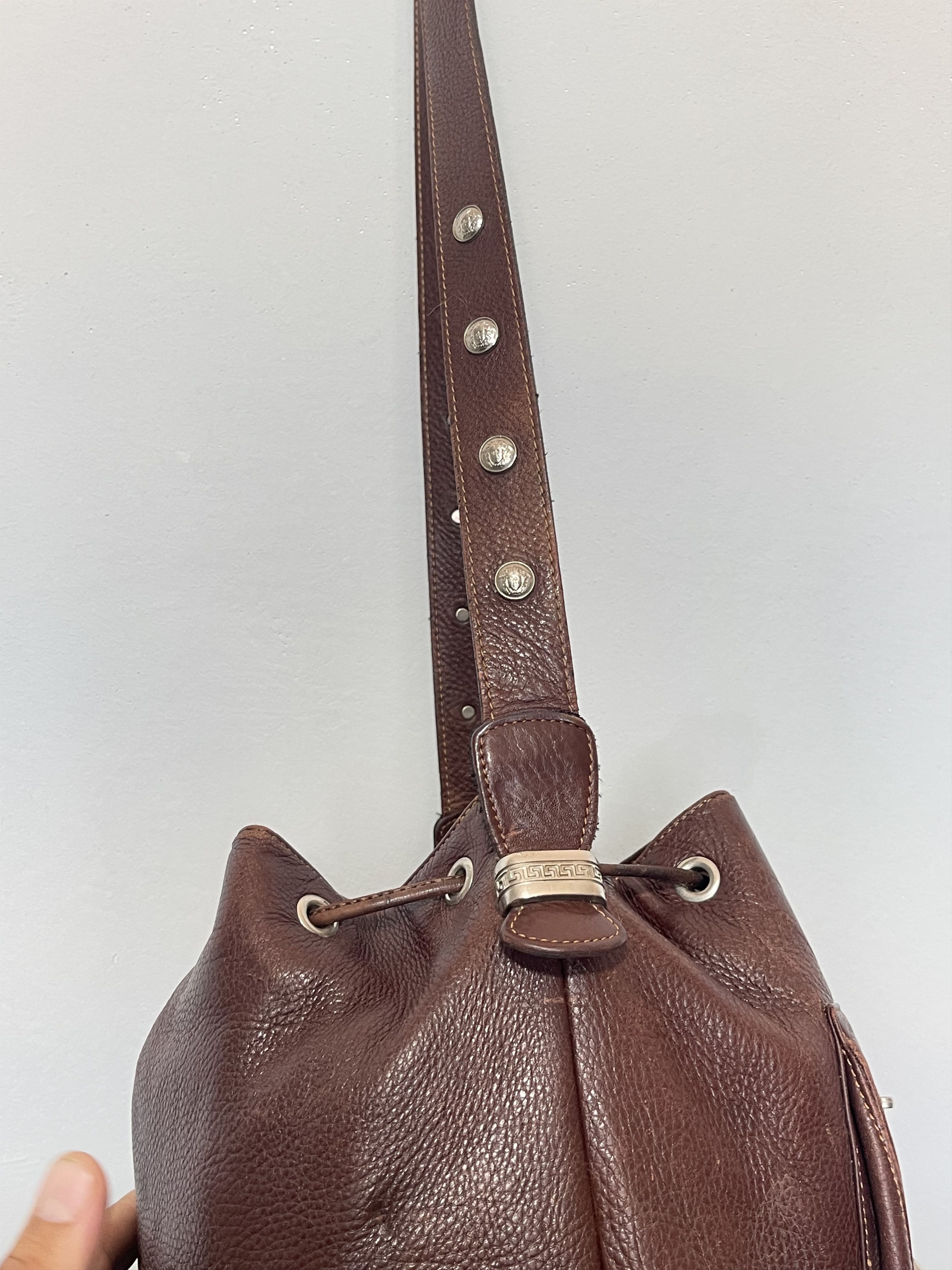 Versace 🔥 Gianni versace vintage leather Bucket bag Size ONE SIZE - 10 Thumbnail