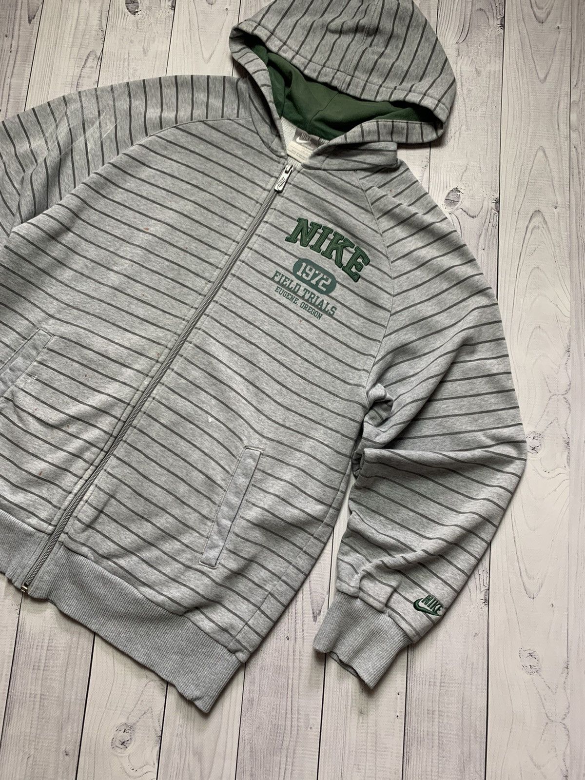 Nike × Vintage Vintage Nike zip hoodie size S striped logo Size US S / EU 44-46 / 1 - 2 Thumbnail