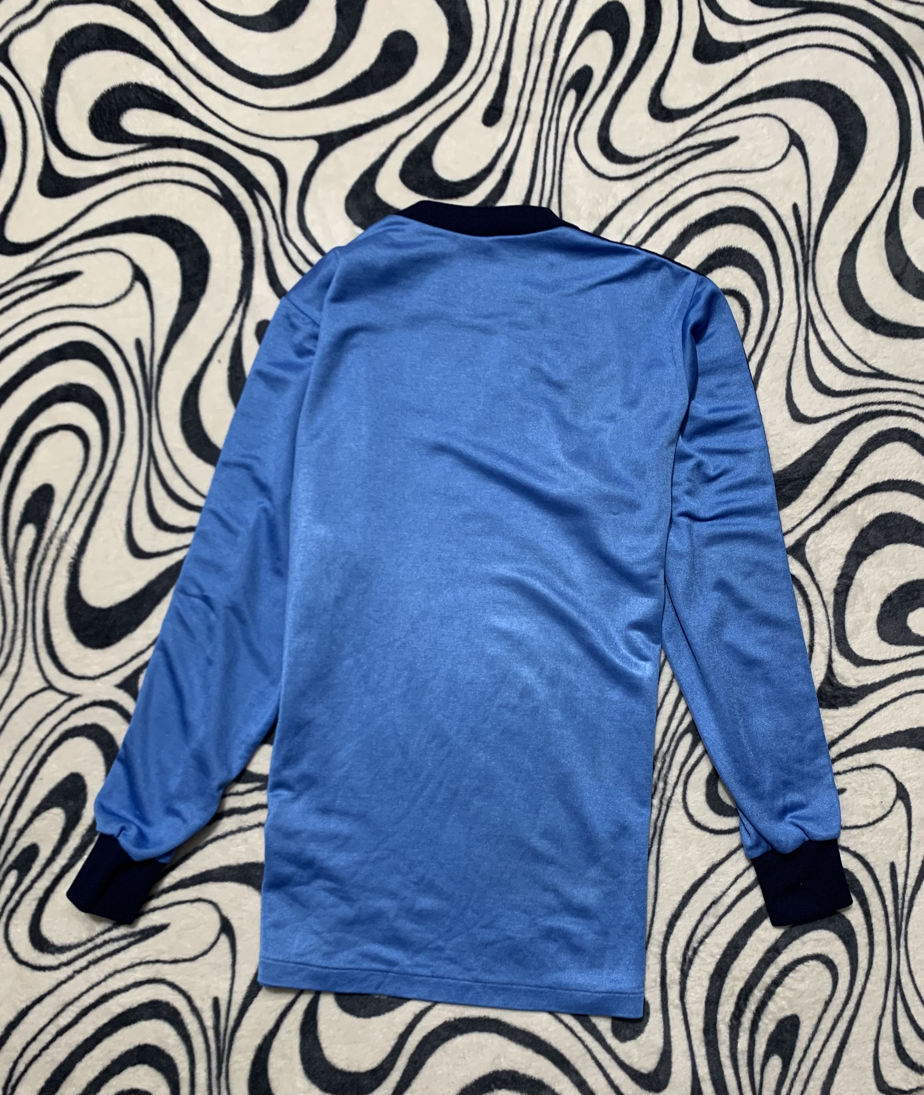 Adidas × Vintage Adidas Vintage Long Sleeve Soccer Jersey Size US S / EU 44-46 / 1 - 6 Thumbnail