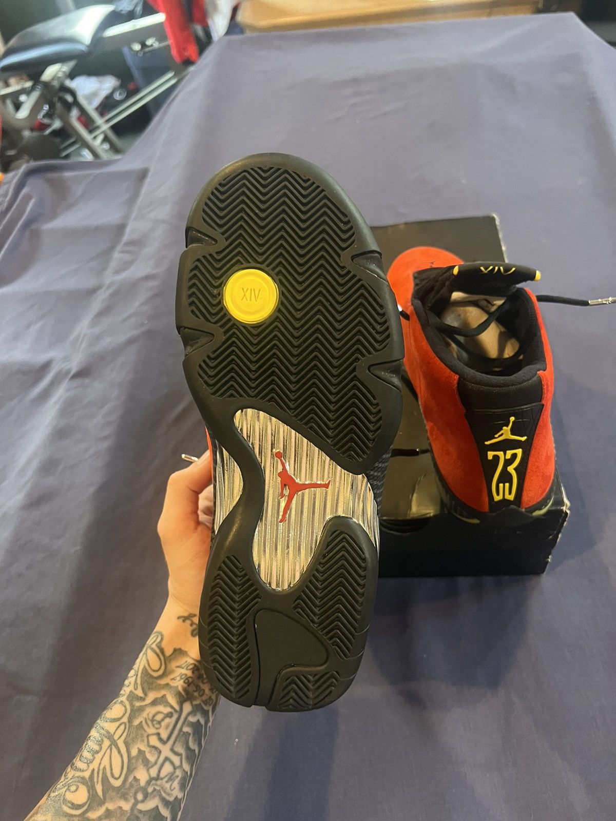 Jordan Brand Jordan 14 Ferrari Sz 8 vvvnds Size US 8 / EU 41 - 5 Thumbnail