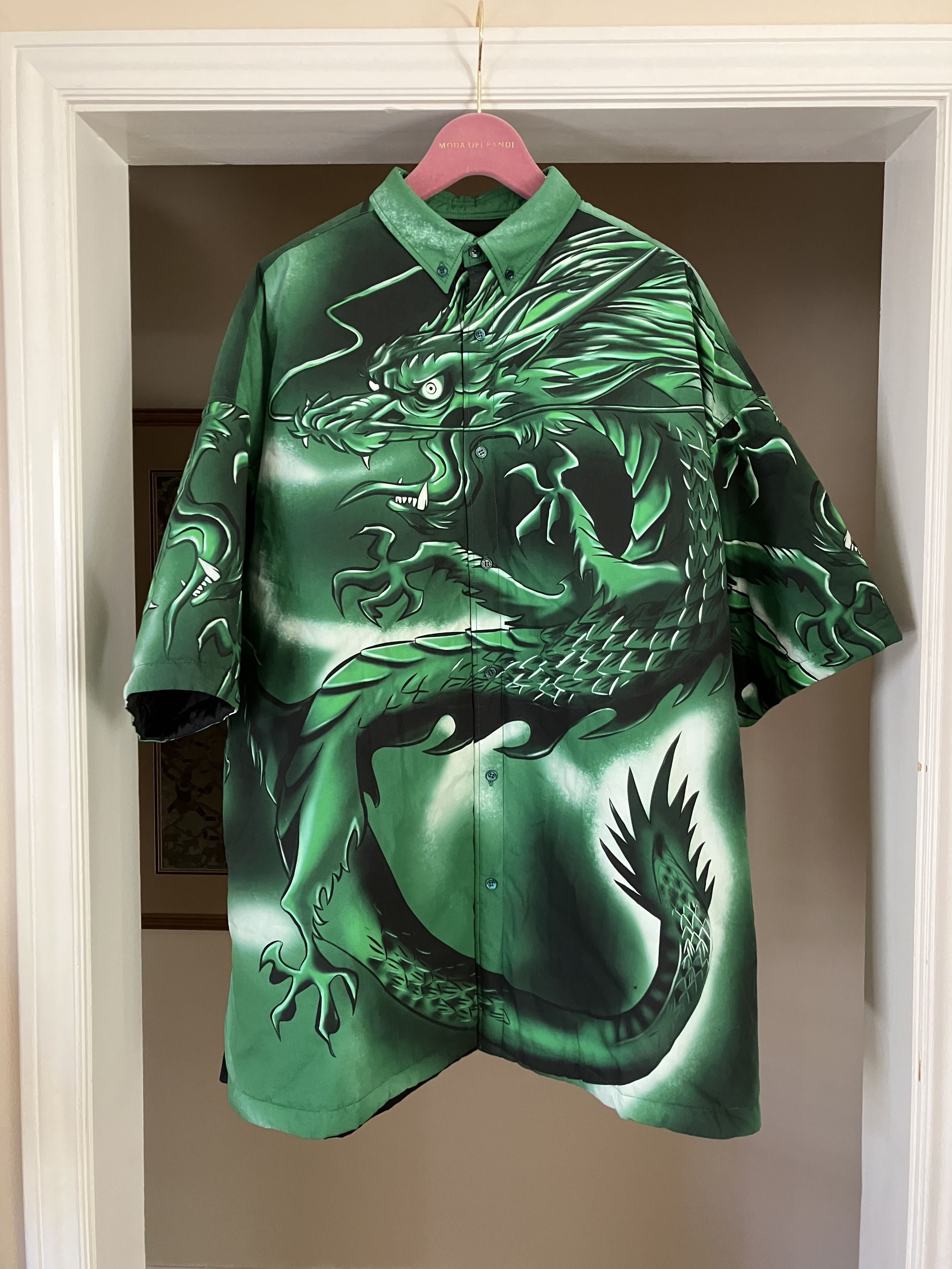 Demonstrere mønt Tolk Balenciaga Spring 2018 Dragon Padded Oversized Shirt | Grailed
