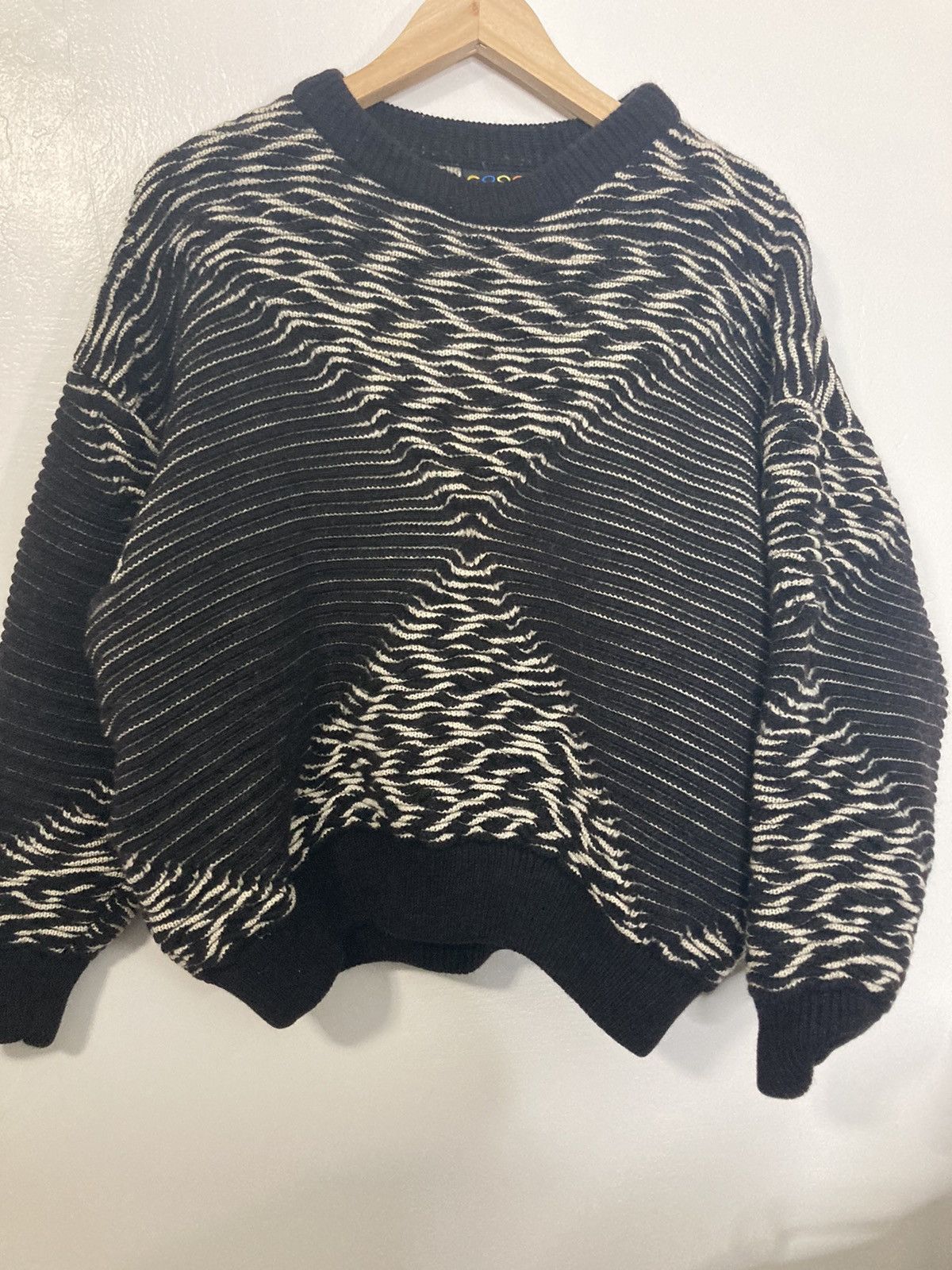 coogi sweater nets