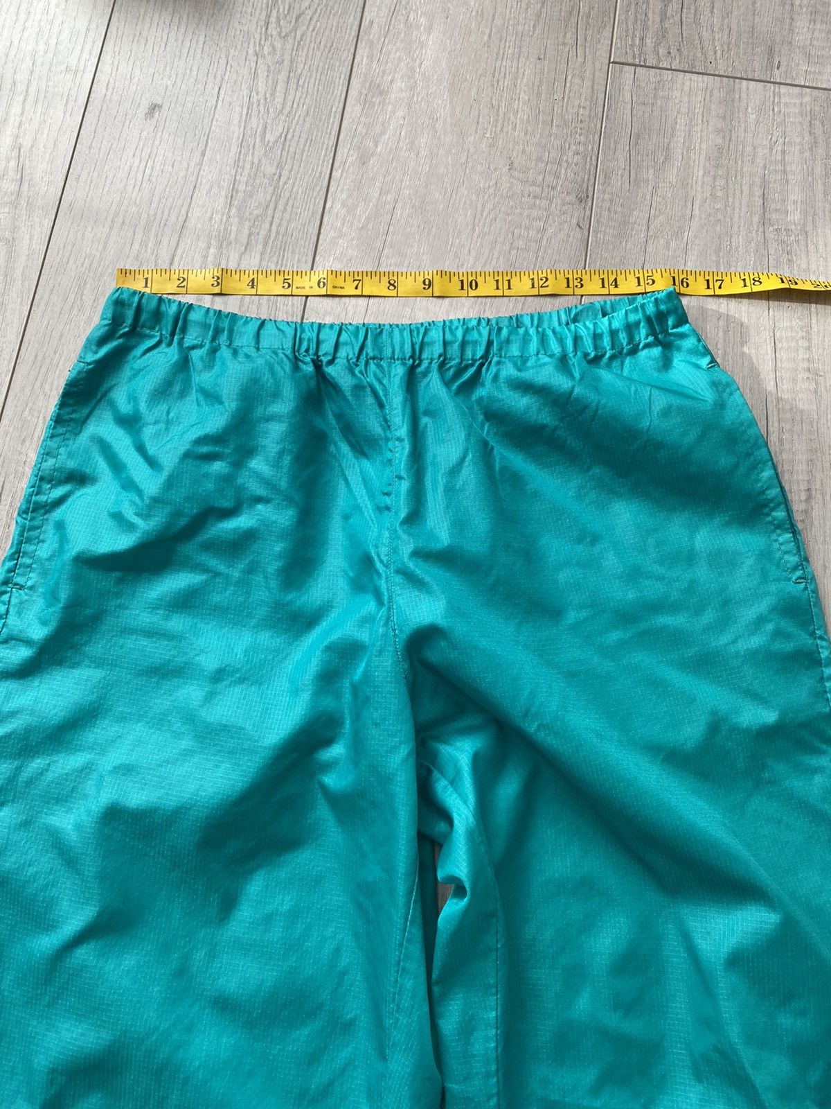 Vintage 90’s Aqua Green Eddie Bauer Baggy Track pants