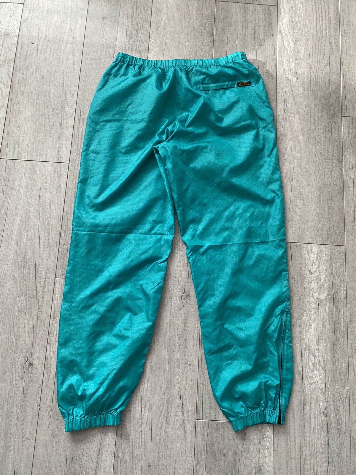Vintage 90’s Aqua Green Eddie Bauer Baggy Track pants