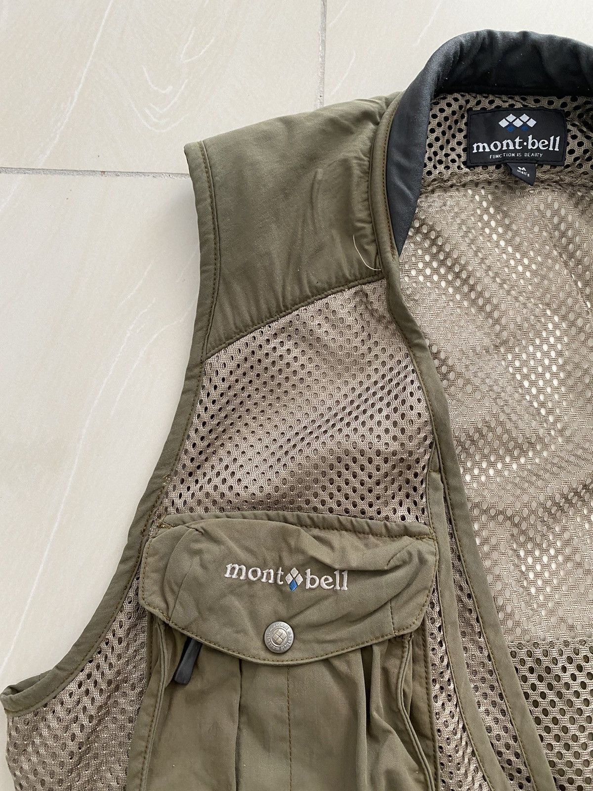 Montbell Mont Bell bondage multipocket Vest design Military Size US M / EU 48-50 / 2 - 7 Thumbnail