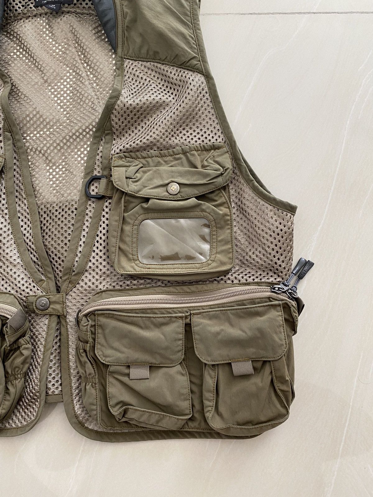 Montbell Mont Bell bondage multipocket Vest design Military Size US M / EU 48-50 / 2 - 3 Thumbnail