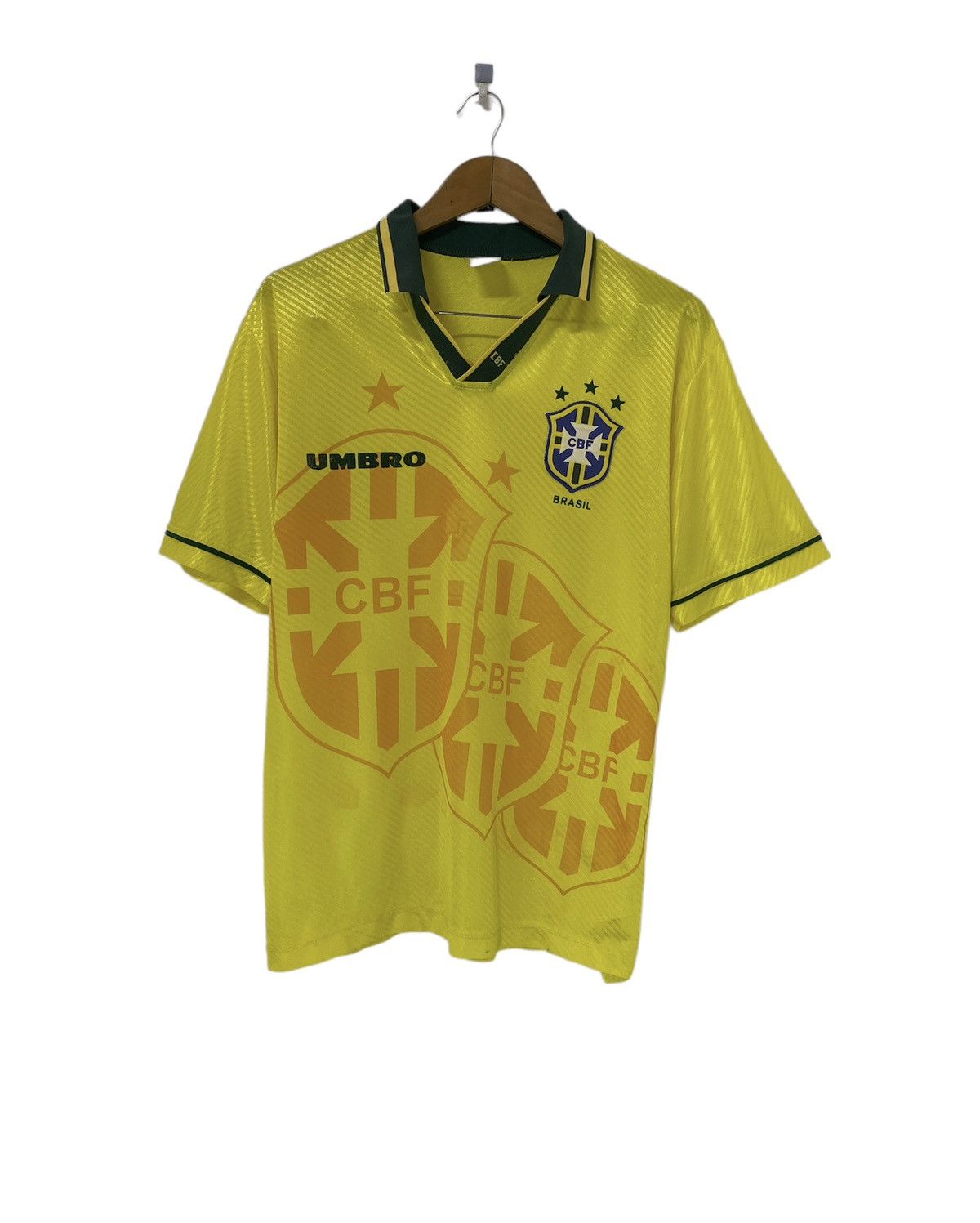Umbro × Vintage Vintage 94’s Brazil Home Jersey Design Size US M / EU 48-50 / 2 - 1 Thumbnail