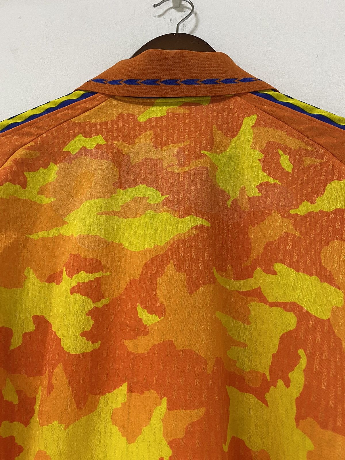 Puma Vintage 90’s Shimizu S-Pulse Home Jersey Shirt Camouflaged Size US M / EU 48-50 / 2 - 9 Thumbnail