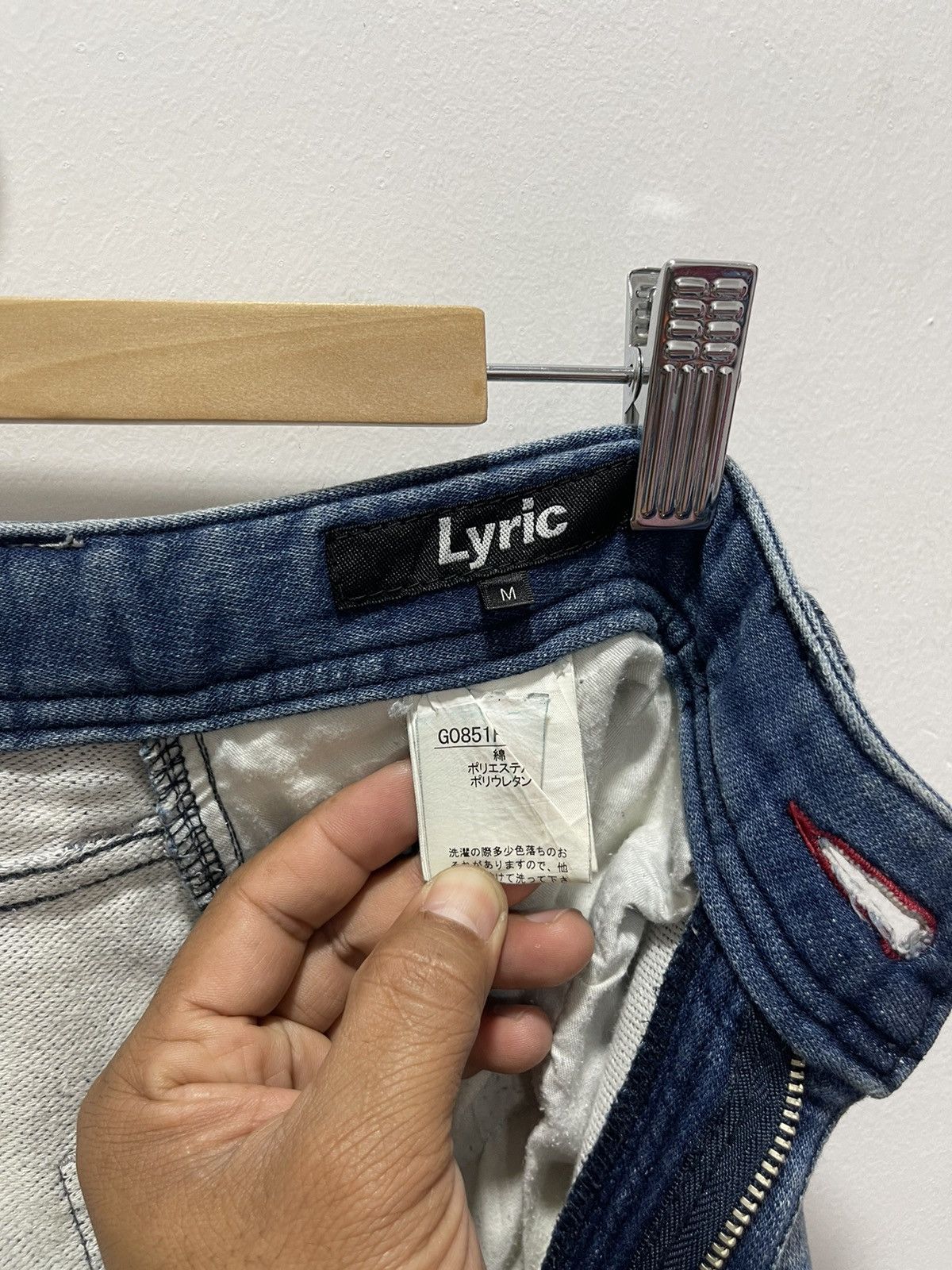 Japanese Brand × Vintage JAPANESE LYRIC 9 POCKET SHORT PANTS DENIM Size US 31 - 9 Thumbnail