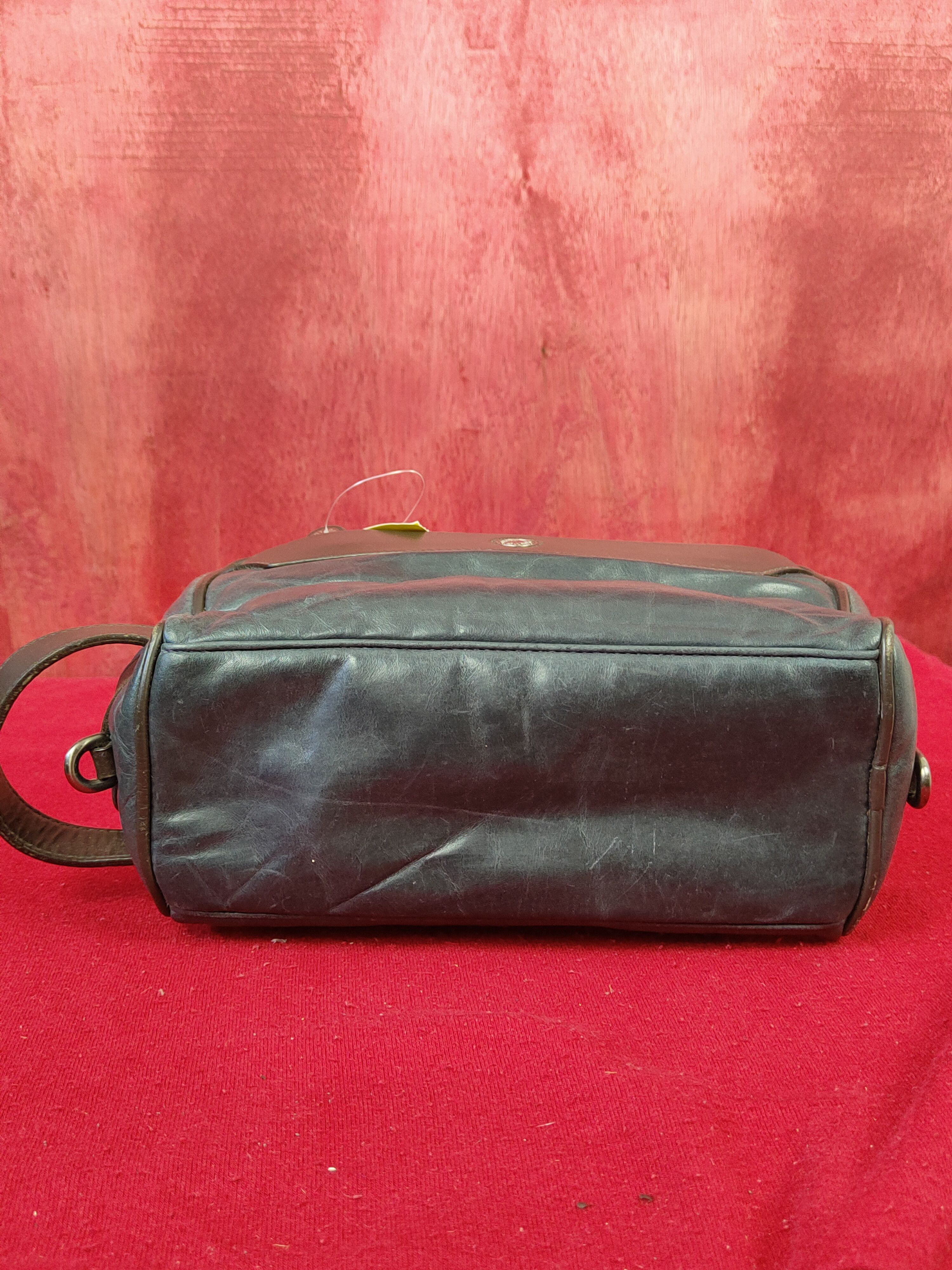 Japanese Brand Hunting World Dark Blue Clutches bag #SB048 Size ONE SIZE - 10 Thumbnail
