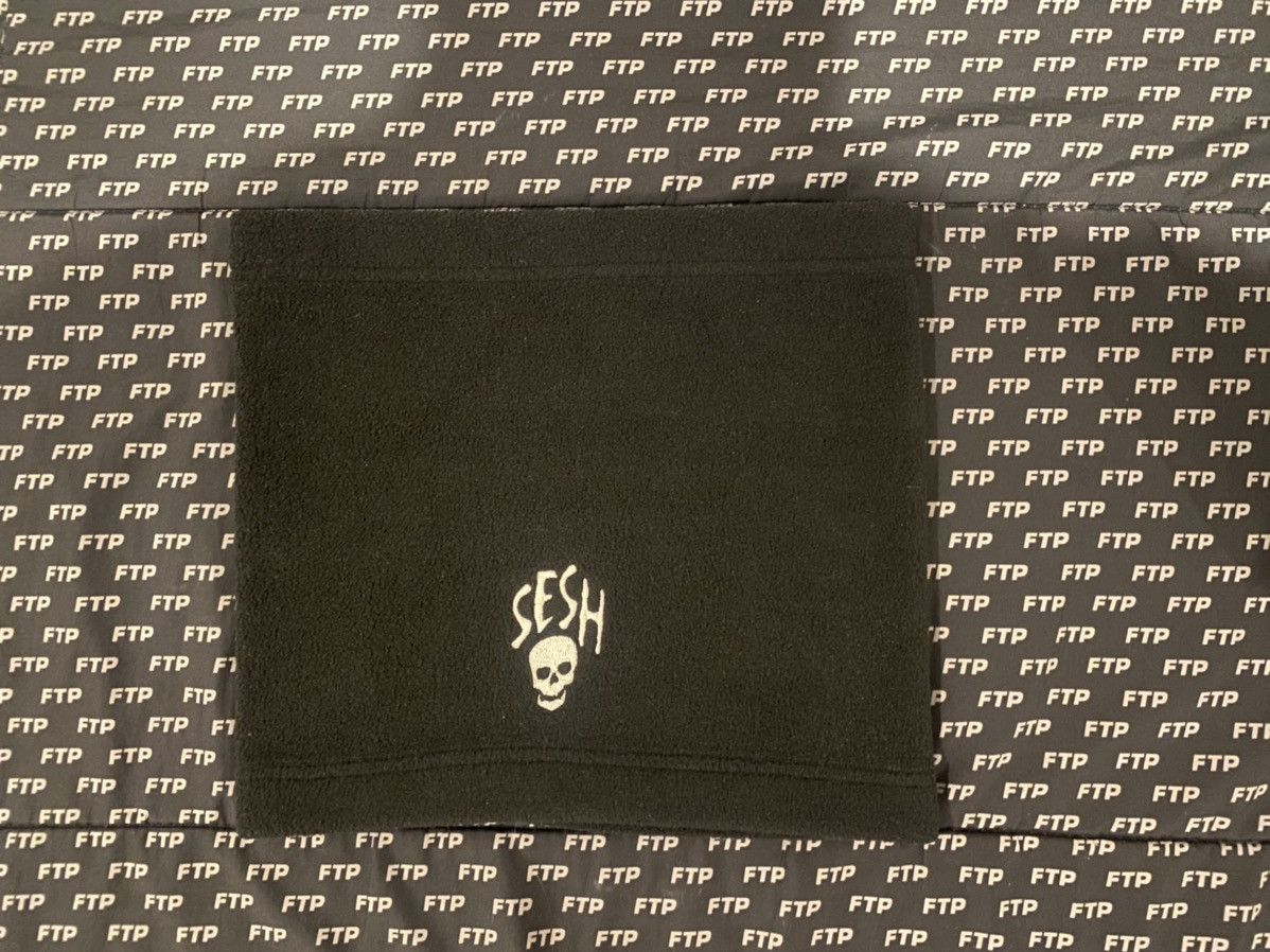 TeamSESH Teamsesh sesh skull neck warmer Size ONE SIZE - 1 Thumbnail