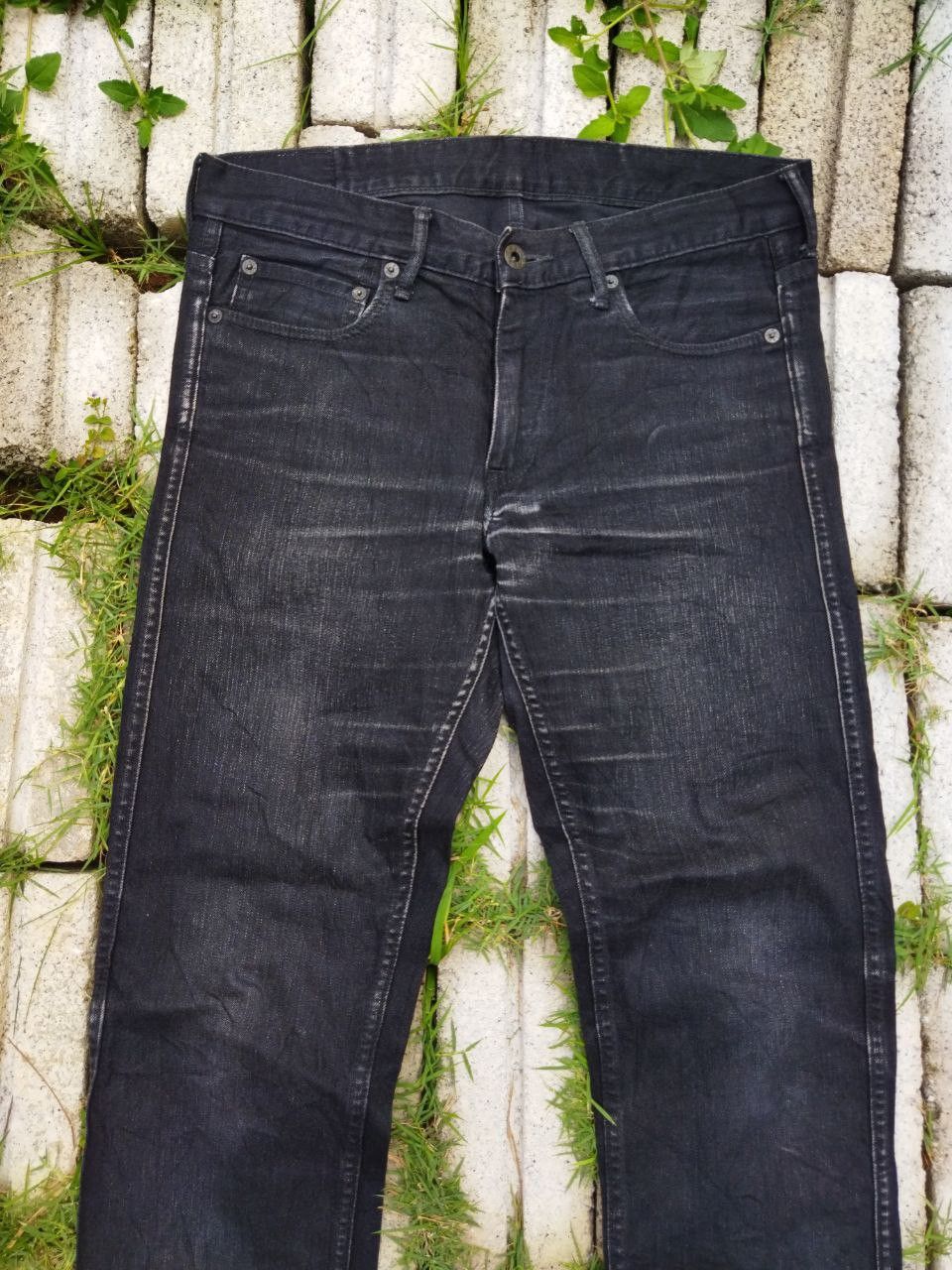 Japan Blue Japan Blue Black Cropped Jeans - Size 31 Size US 31 - 3 Thumbnail