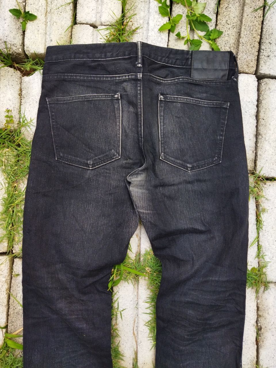 Japan Blue Japan Blue Black Cropped Jeans - Size 31 Size US 31 - 7 Thumbnail