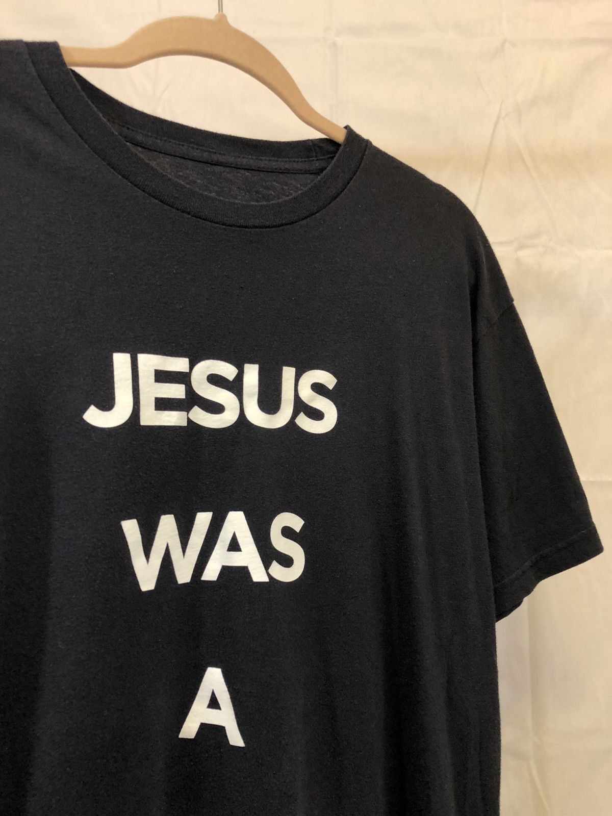 Vintage Jesus Thin Soft Black Religion Tee Size US L / EU 52-54 / 3 - 2 Thumbnail