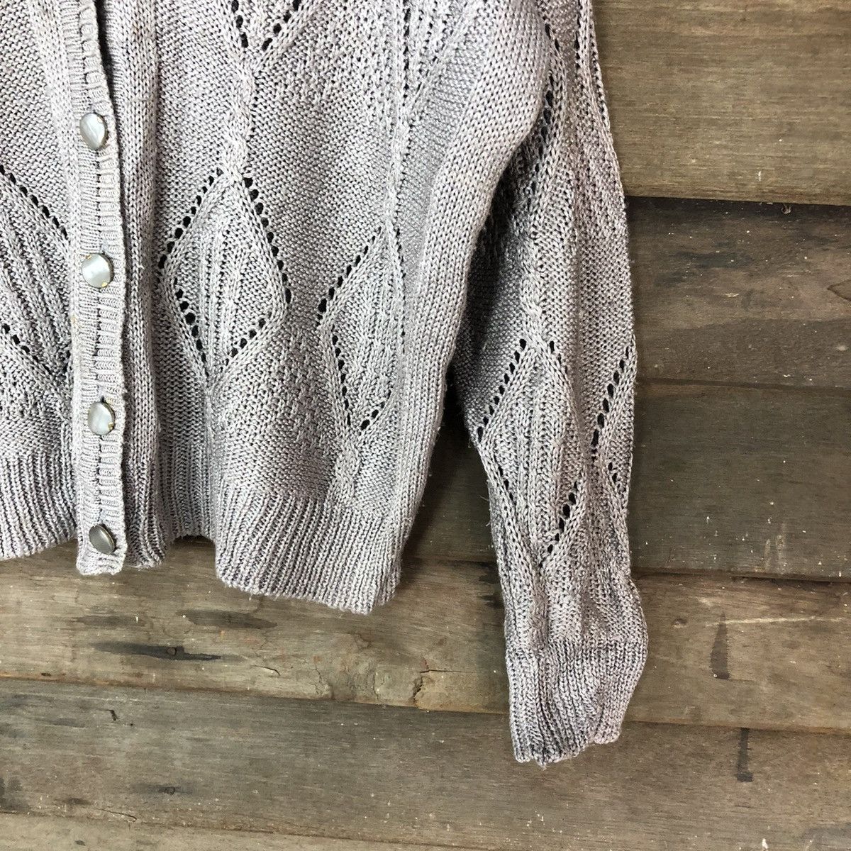 Japanese Brand Japan vintage crochet knitwear Grey Cardigan #015 Size US M / EU 48-50 / 2 - 4 Thumbnail