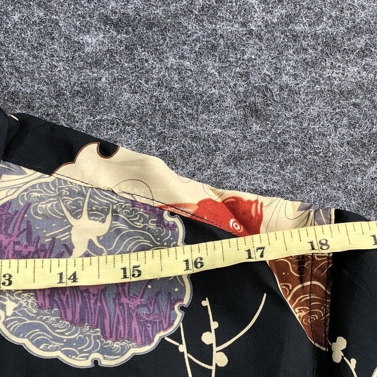 Japanese Brand Hawaiian Shirt Aloha Wear Koi Fish Printed Patern 100% Rayon Size US L / EU 52-54 / 3 - 10 Thumbnail