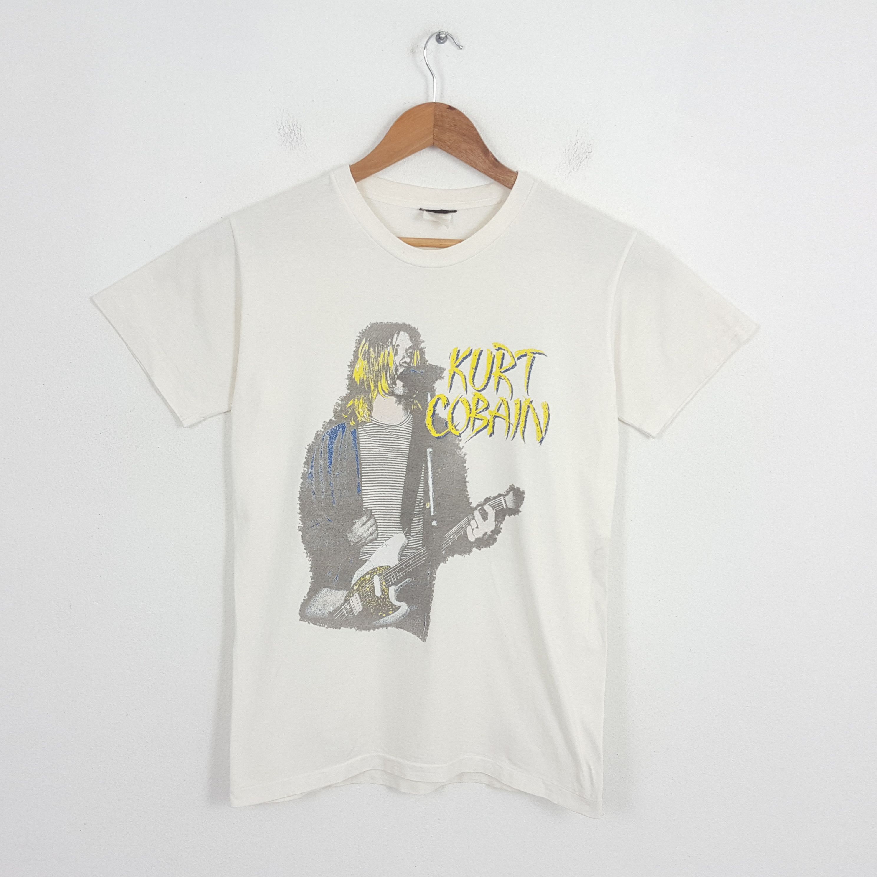 Vintage KURT COBAIN Nirvana American Rock Band T-Shirt