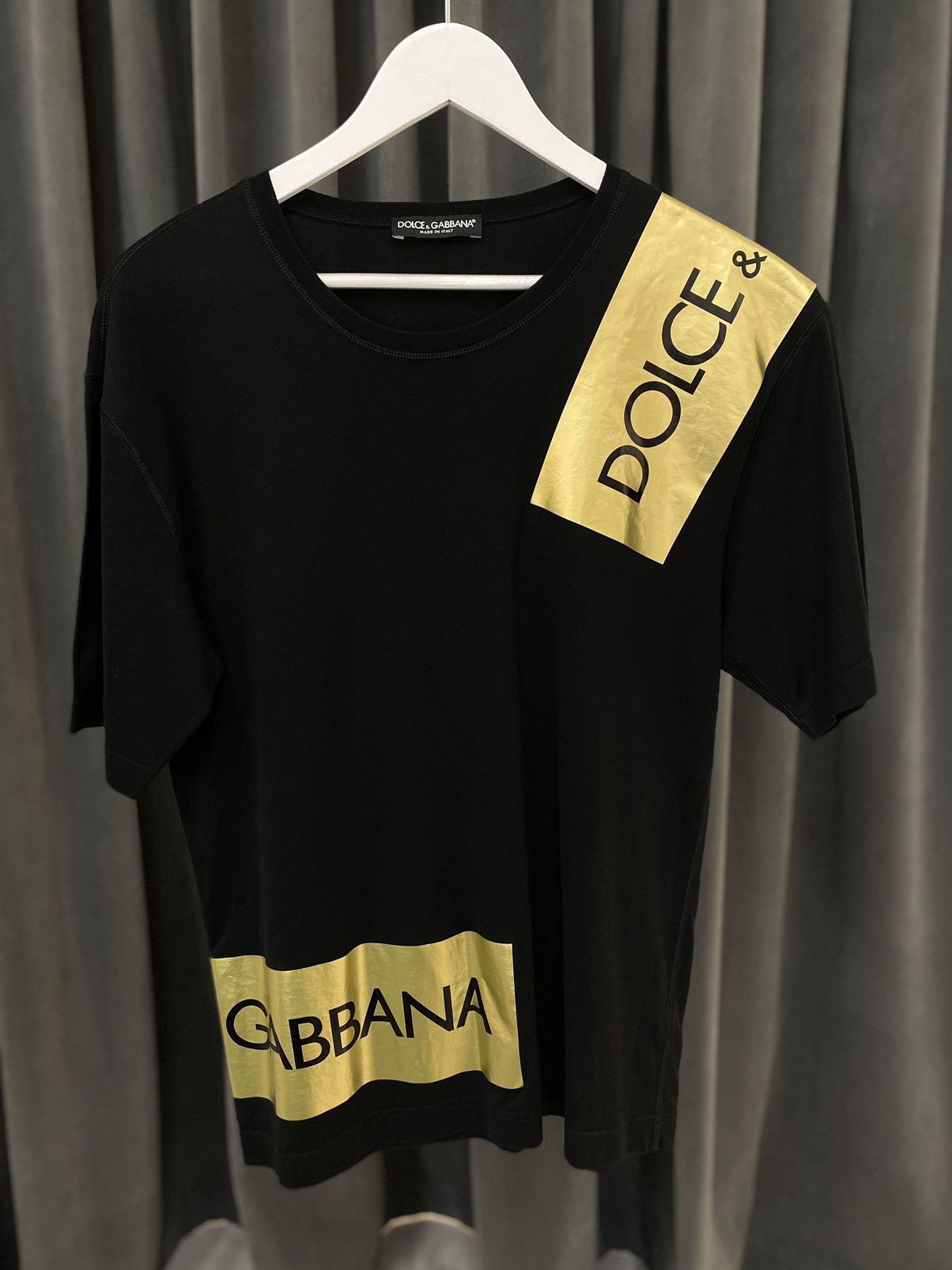 Dolce & Gabbana Dolce & Gabbana Gold Tape Logo T-Shirt Size US S / EU 44-46 / 1 - 1 Thumbnail